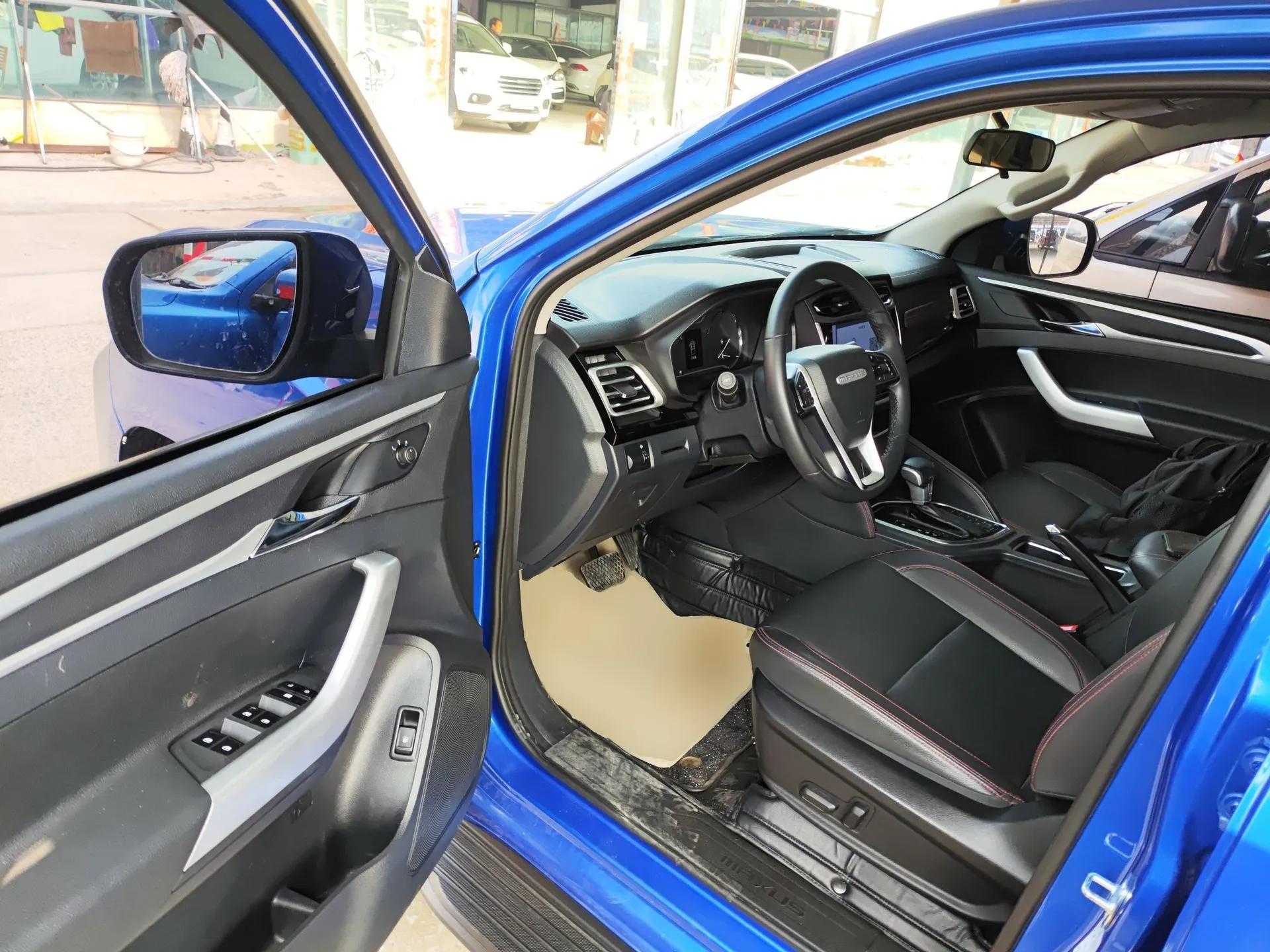 SAIC MAXUS Xingji 2023 Starry L 2.0T Diesel Automatic 2WD Elite Edition Long Bed — миниатюра 19