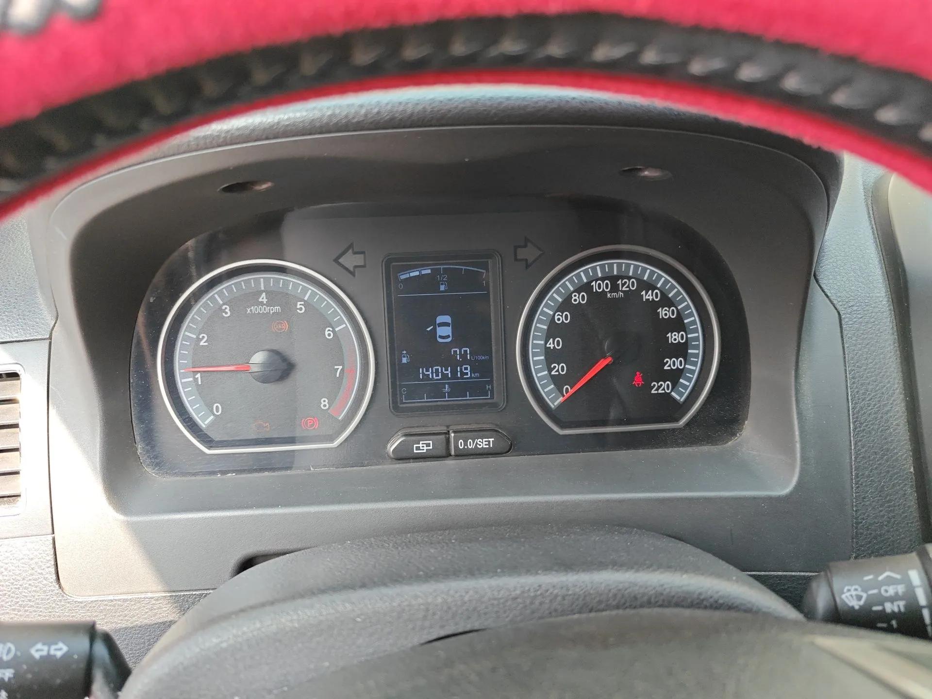 FORTHING Joyear X3 2014 1.5L Luxury Model — миниатюра 12