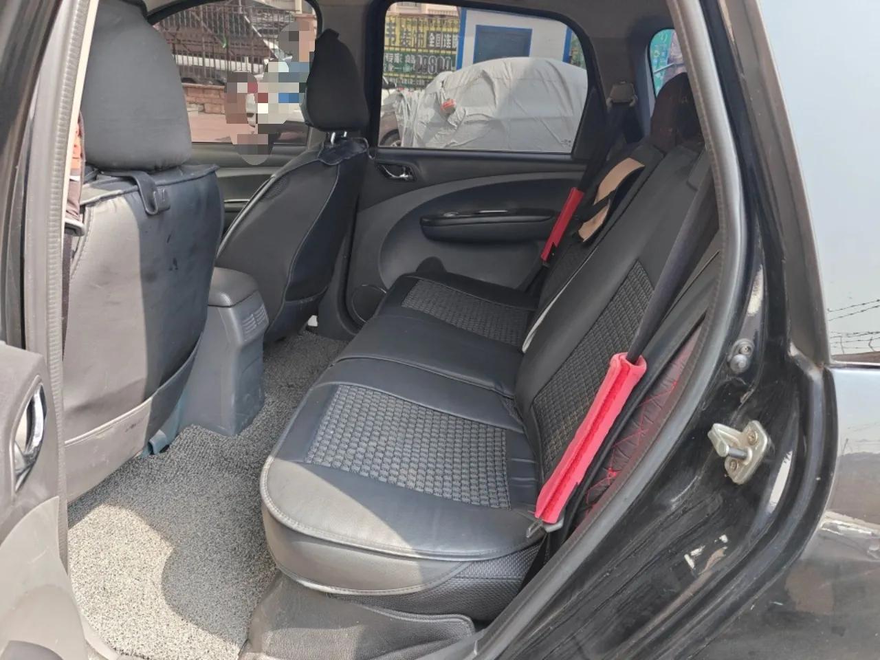 FORTHING Joyear X3 2014 1.5L Luxury Model — миниатюра 18