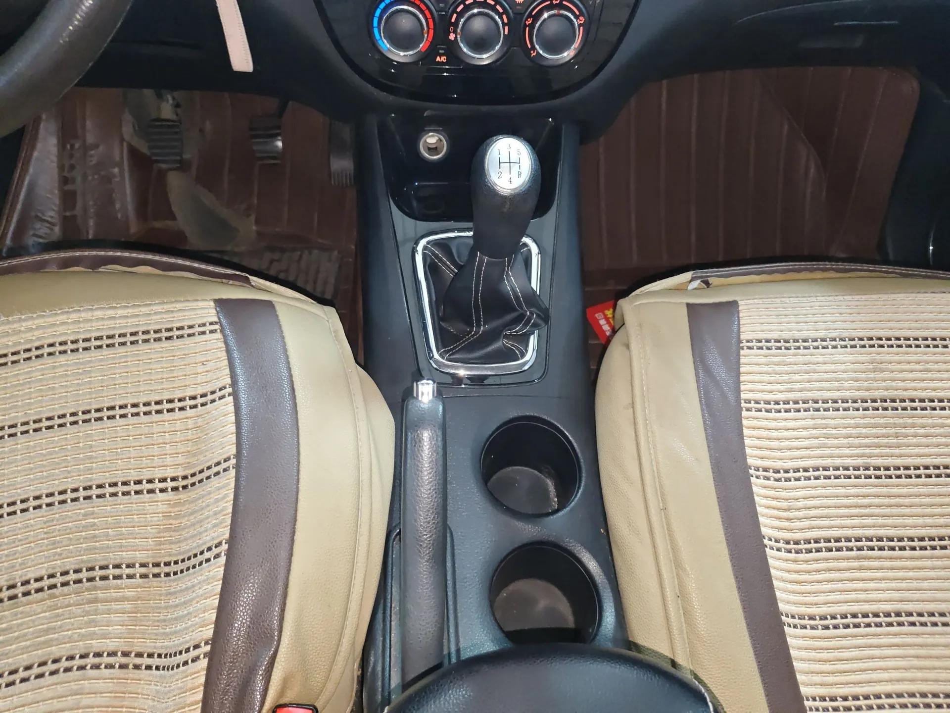 FORTHING Joyear X3 2015 1.5L Comfort Model — миниатюра 17