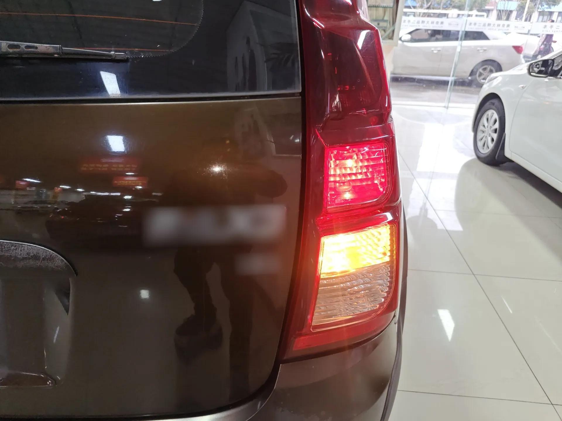 FORTHING Joyear X3 2015 1.5L Comfort Model — миниатюра 7