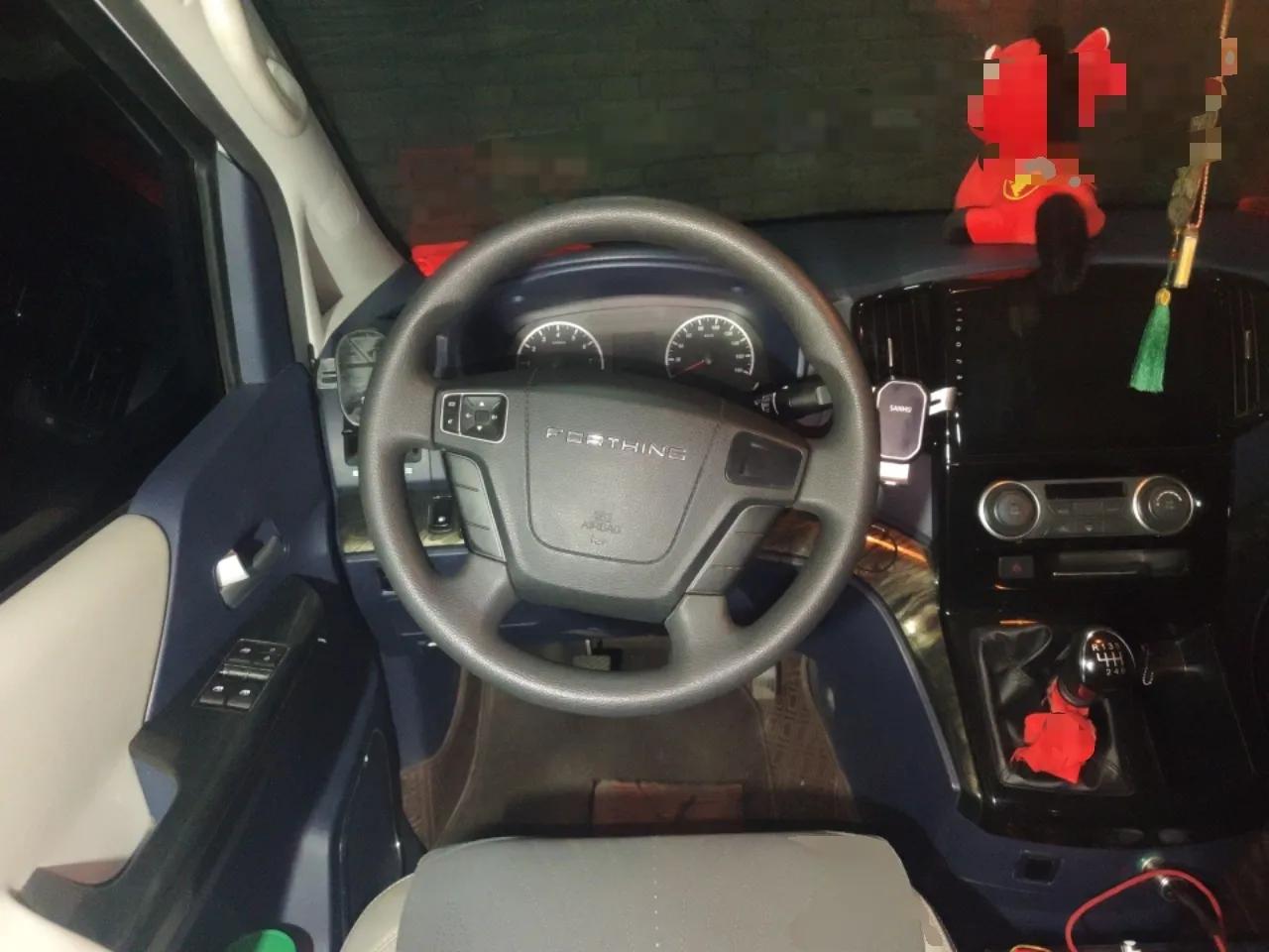 FORTHING Lingzhi PLUS 2024 1.5T Manual Luxury 7-Seater — миниатюра 11