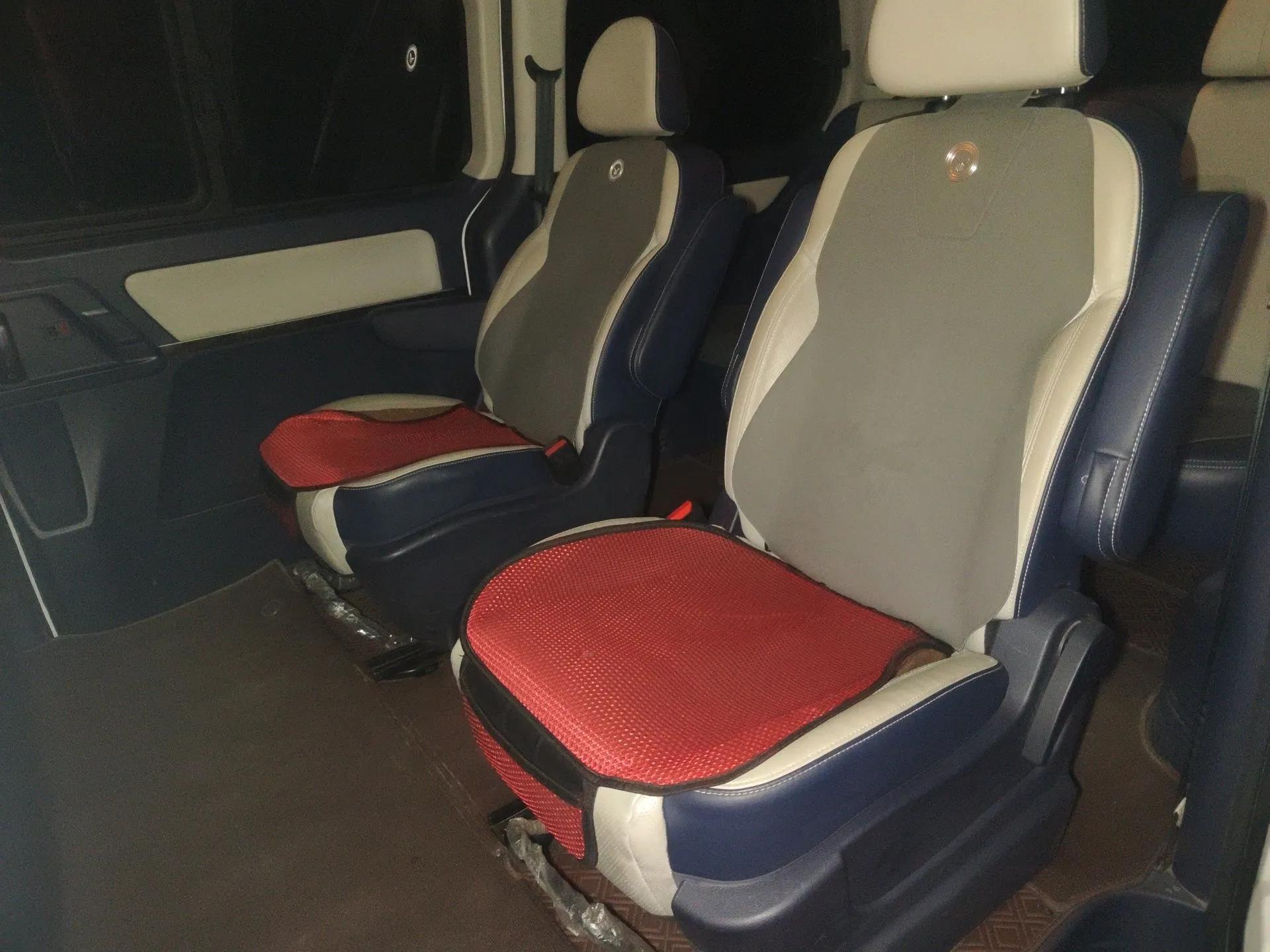 FORTHING Lingzhi PLUS 2024 1.5T Manual Luxury 7-Seater — миниатюра 18