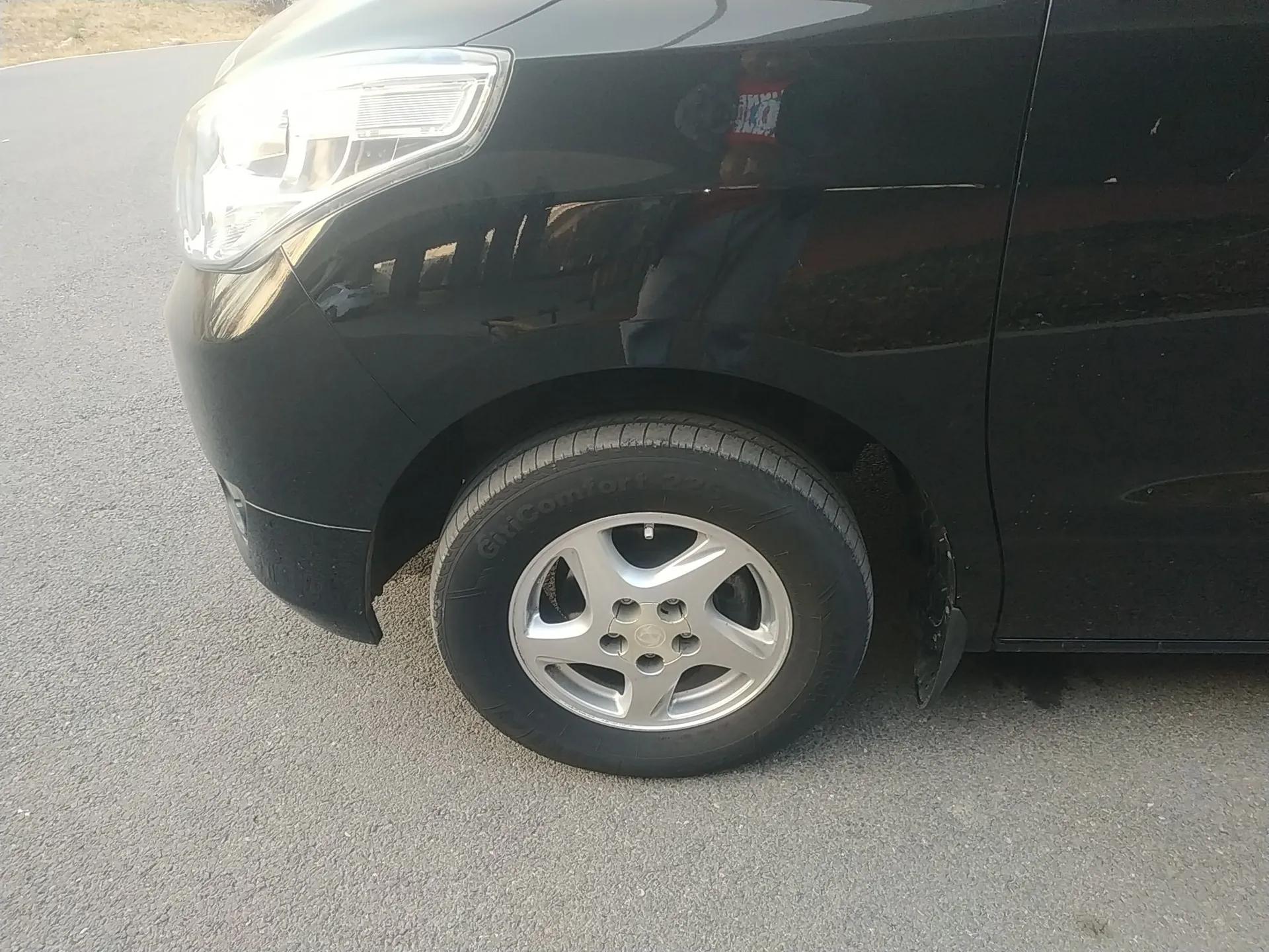 FORTHING Lingzhi PLUS 2021 2.0L Manual Comfort Version 7 Seats — миниатюра 8