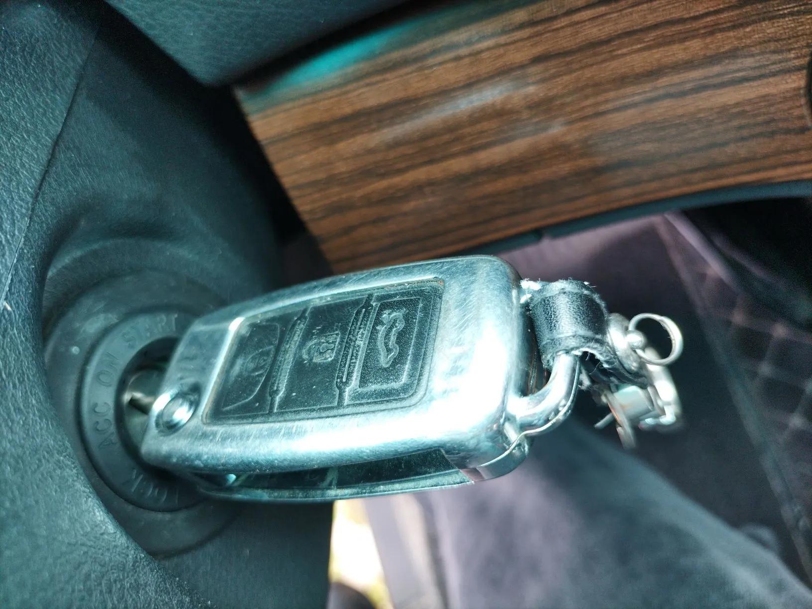 FORTHING CM7 2018 2.0T Automatic Classic Prestige Edition — миниатюра 9