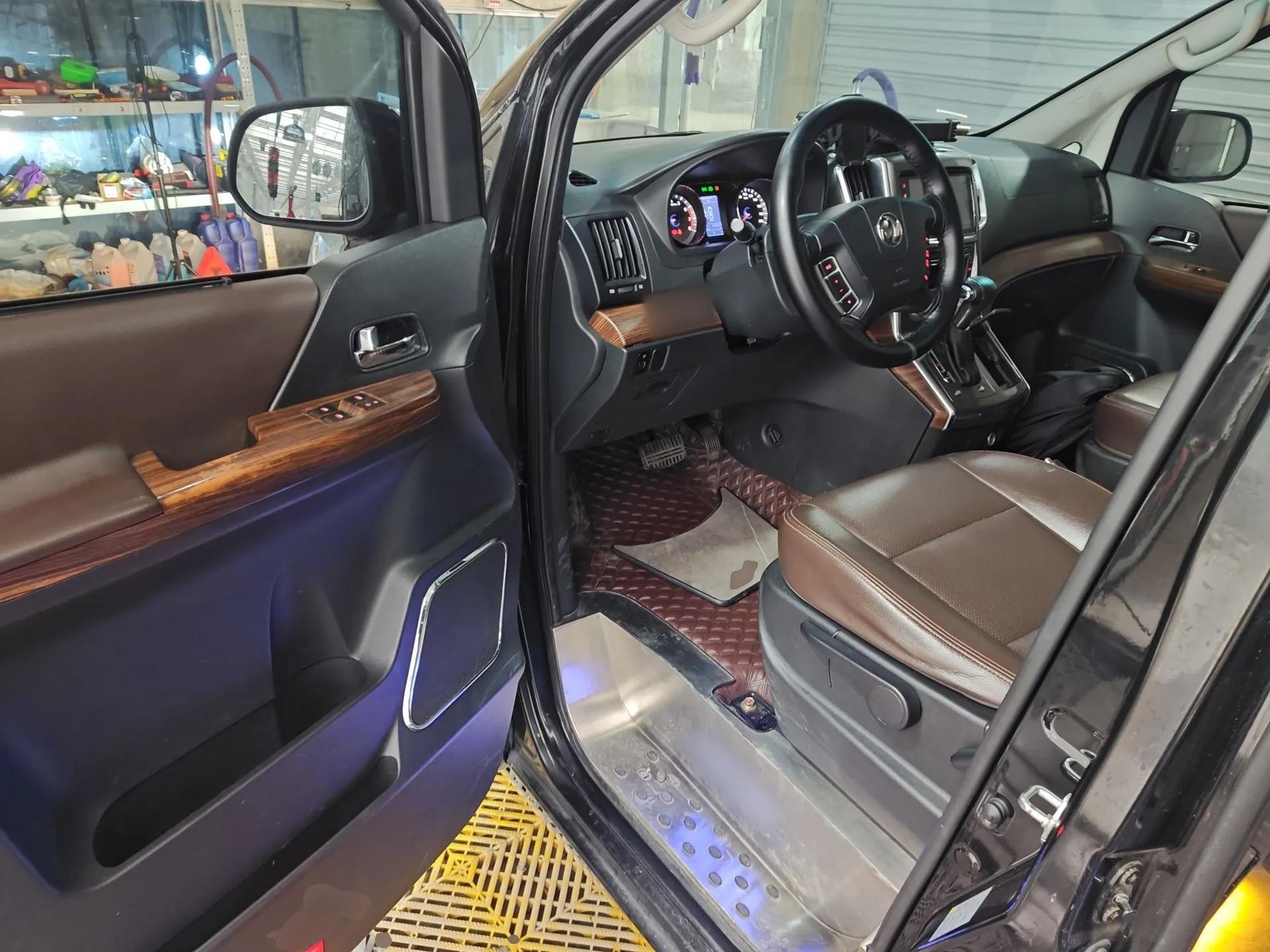 FORTHING CM7 2018 Classic Edition 2.0T Automatic Luxury Model — миниатюра 19