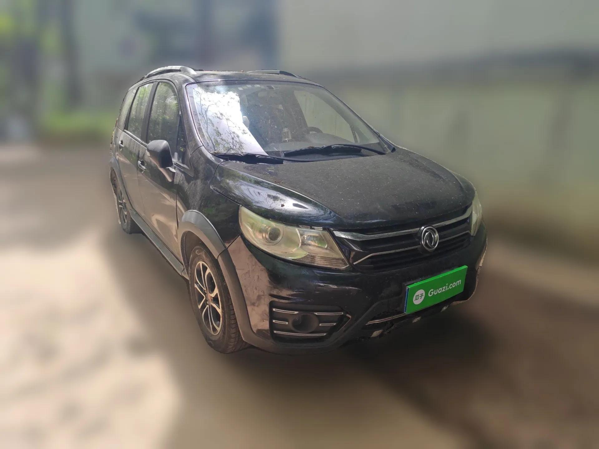 FORTHING Joyear XV 2016 1.6L CVT Luxury Model — миниатюра 3