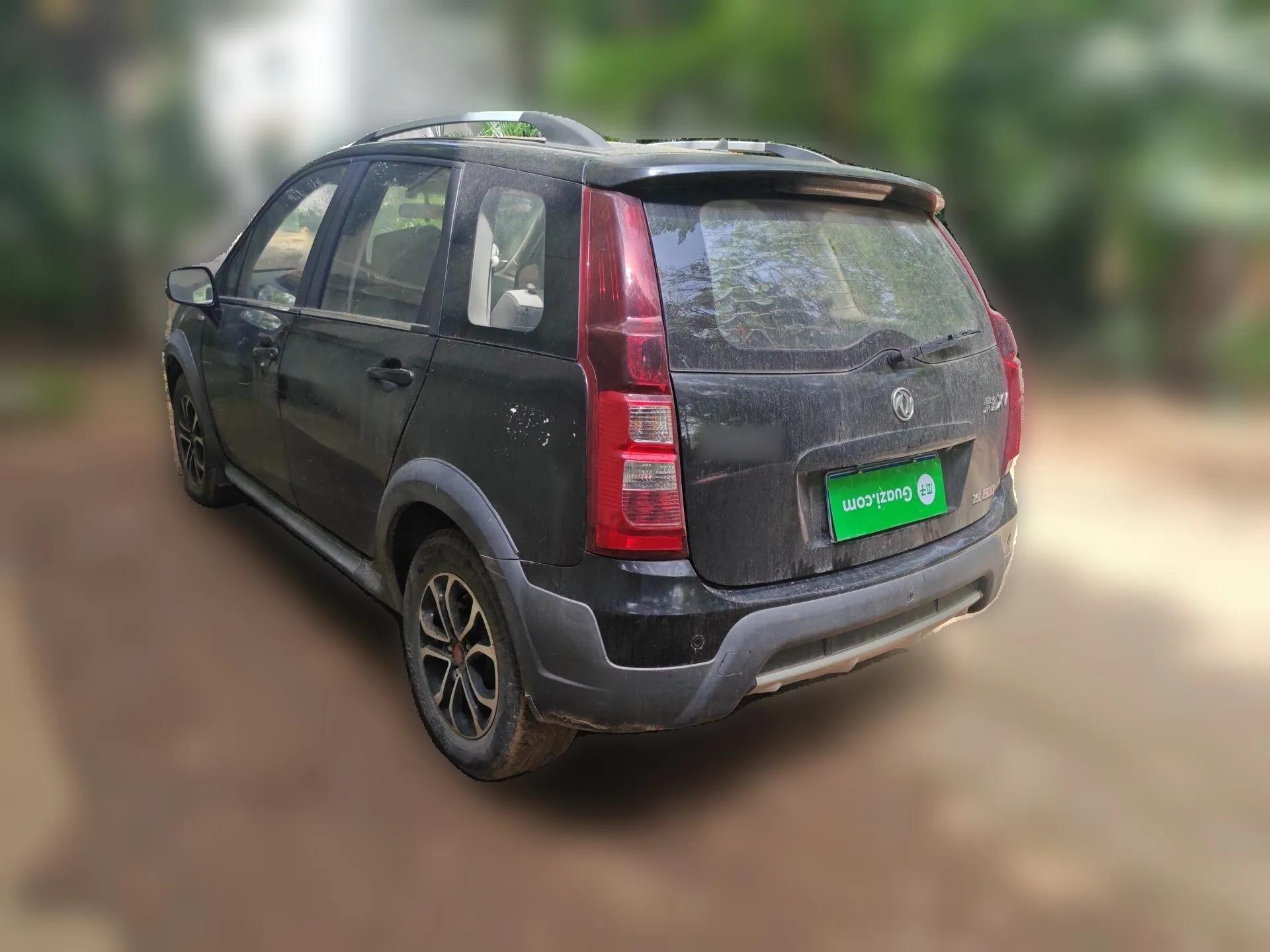 FORTHING Joyear XV 2016 1.6L CVT Luxury Model — миниатюра 4