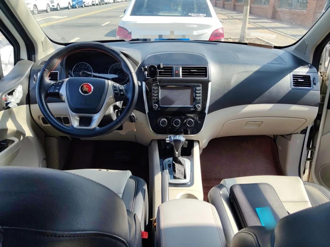 FORTHING Joyear XV 2016 1.6L CVT Luxury Model — миниатюра 10