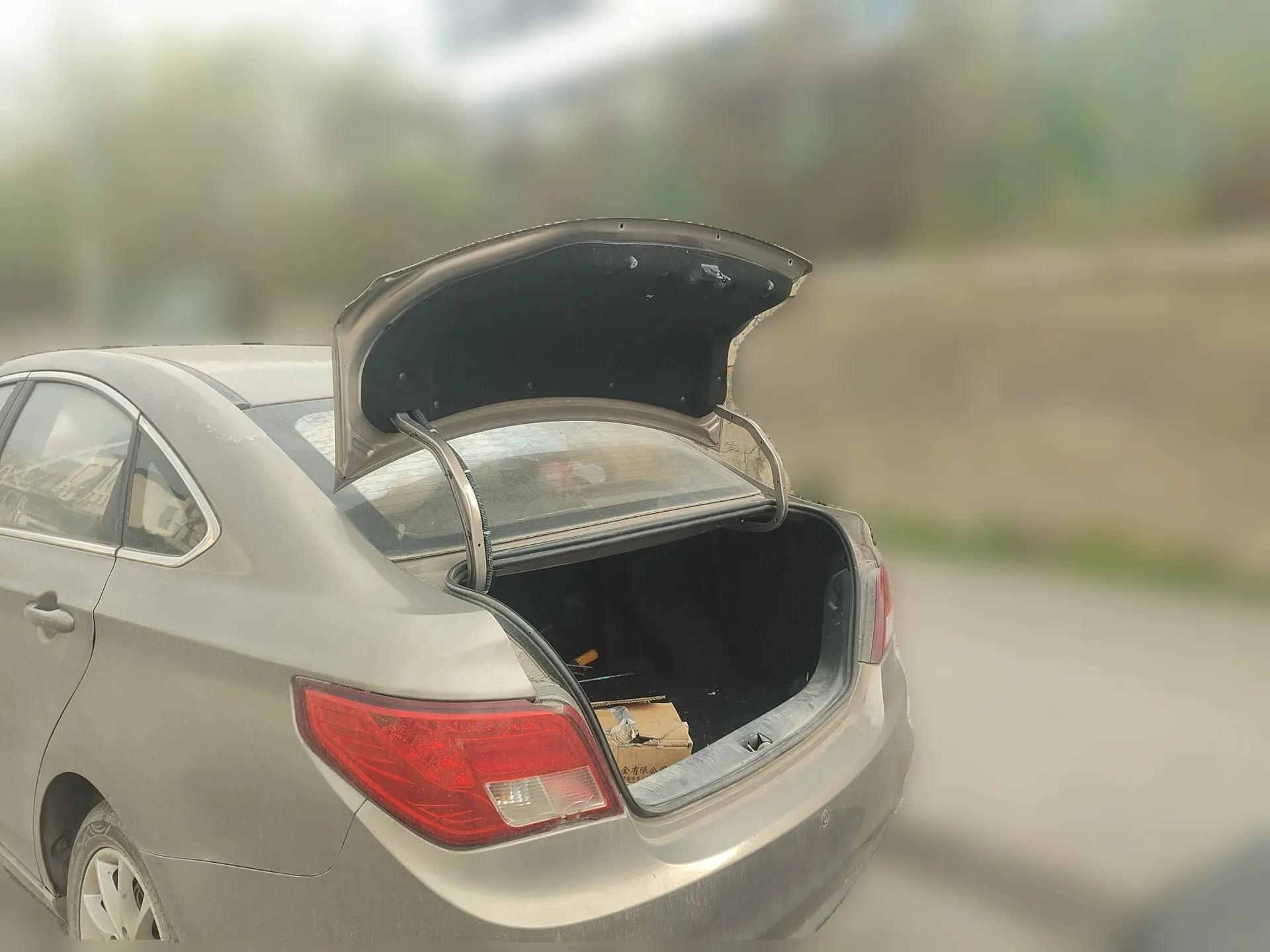 FORTHING Joyear S50 2014 1.5L Manual Luxury Edition — миниатюра 20