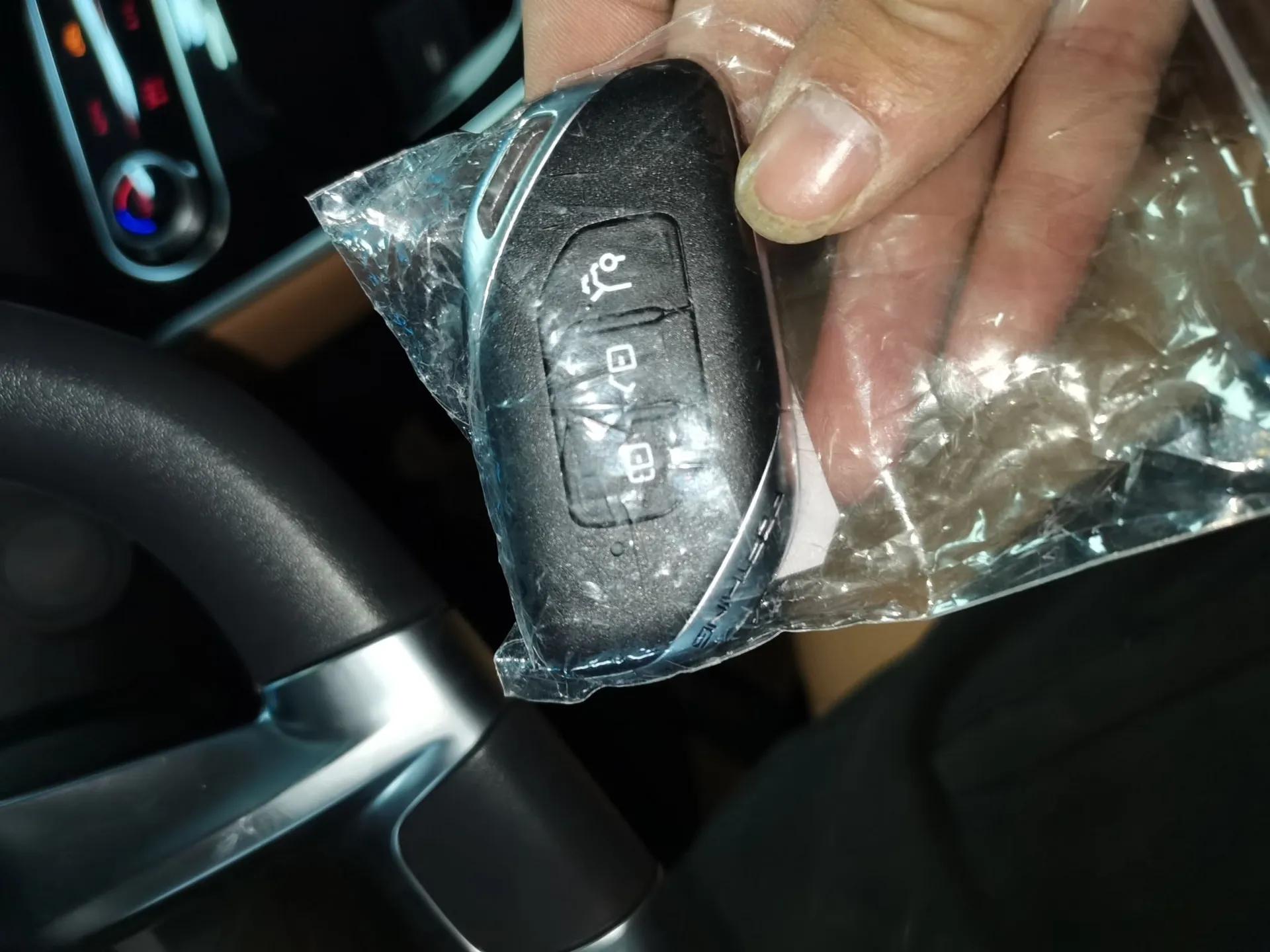 FORTHING Xinghai T5 2026 Model 530km Prestige Edition — миниатюра 12
