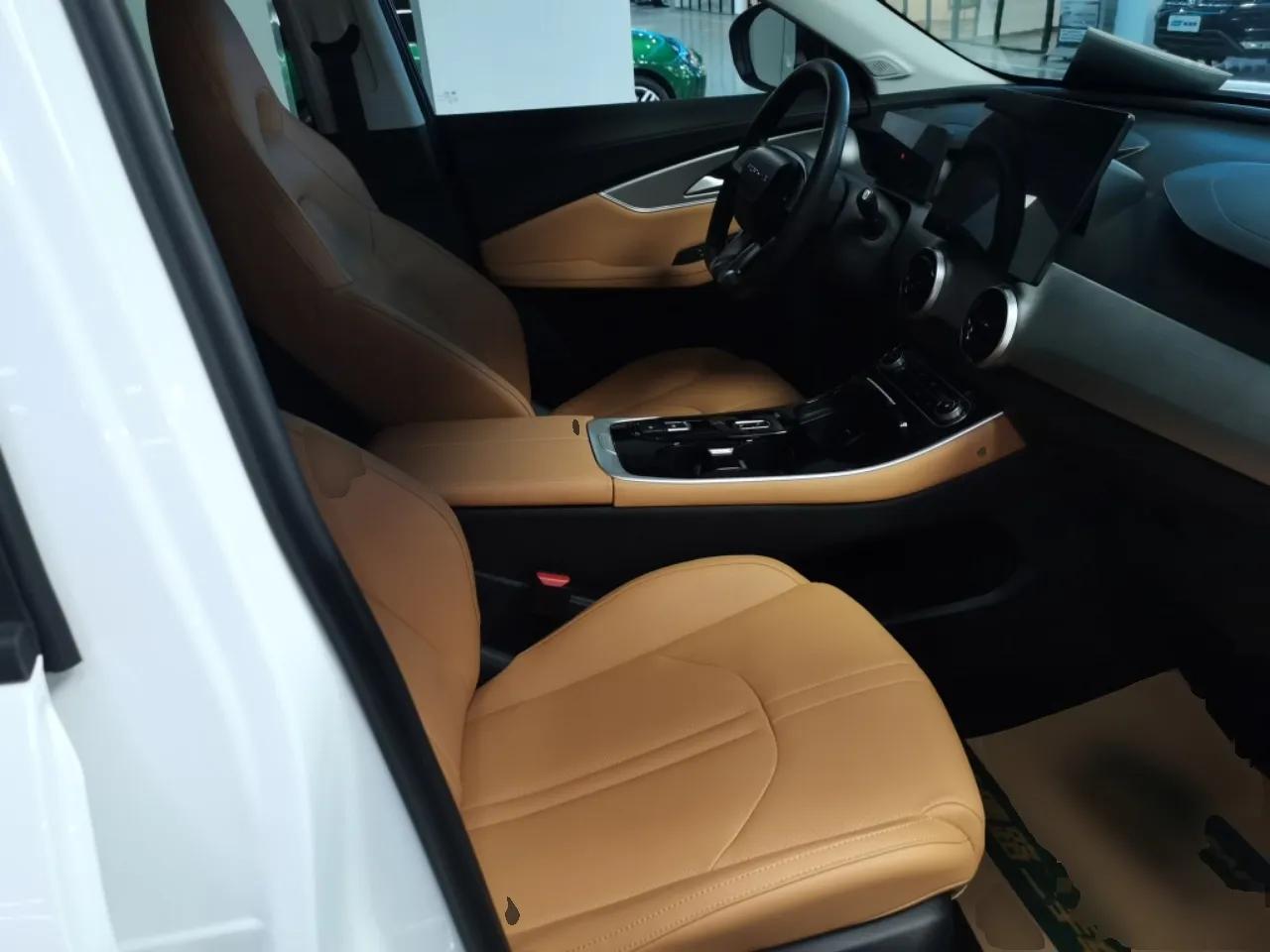 FORTHING Xinghai T5 2026 Model 530km Prestige Edition — миниатюра 23