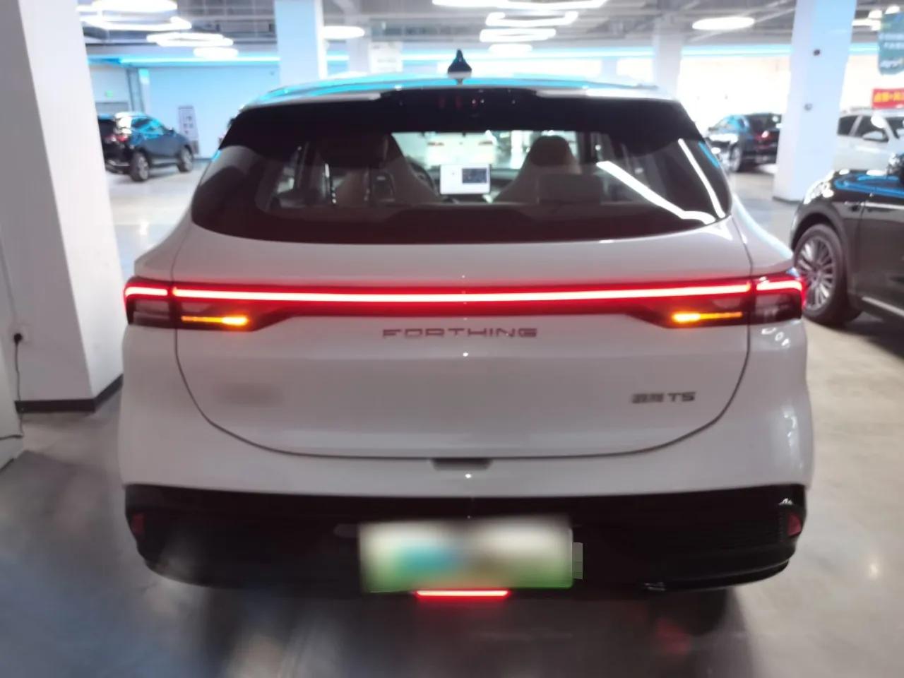 FORTHING Xinghai T5 2026 Model 530km Prestige Edition — миниатюра 5