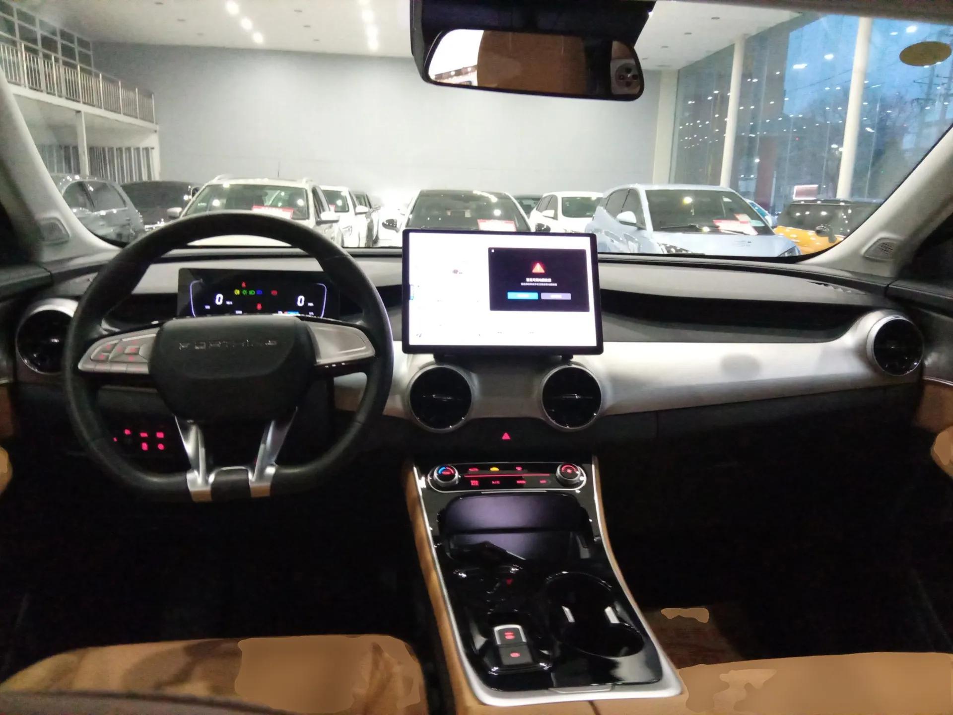 FORTHING Xinghai T5 2026 Model 530km Enjoyment Edition — миниатюра 13