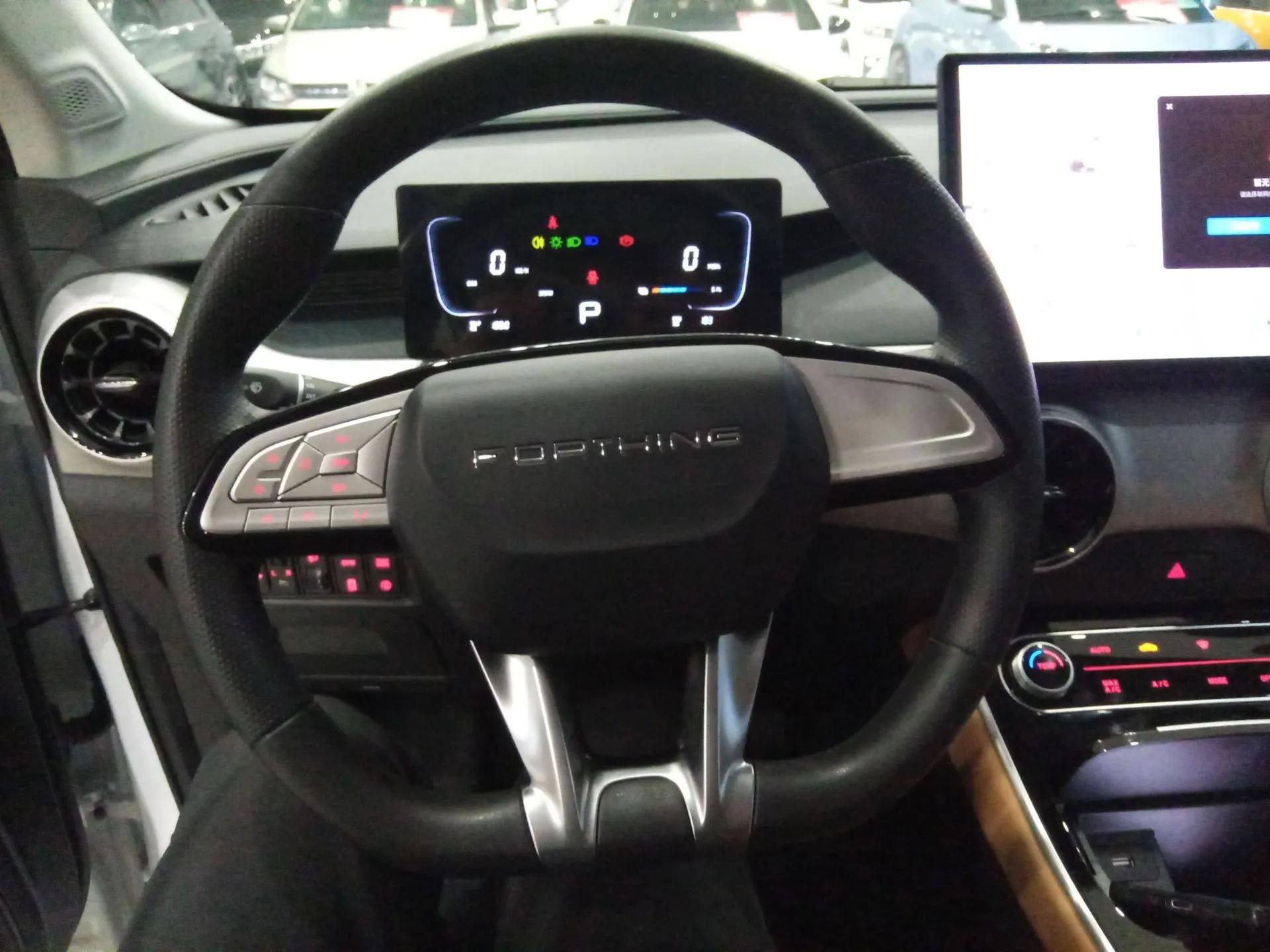 FORTHING Xinghai T5 2026 Model 530km Enjoyment Edition — миниатюра 14
