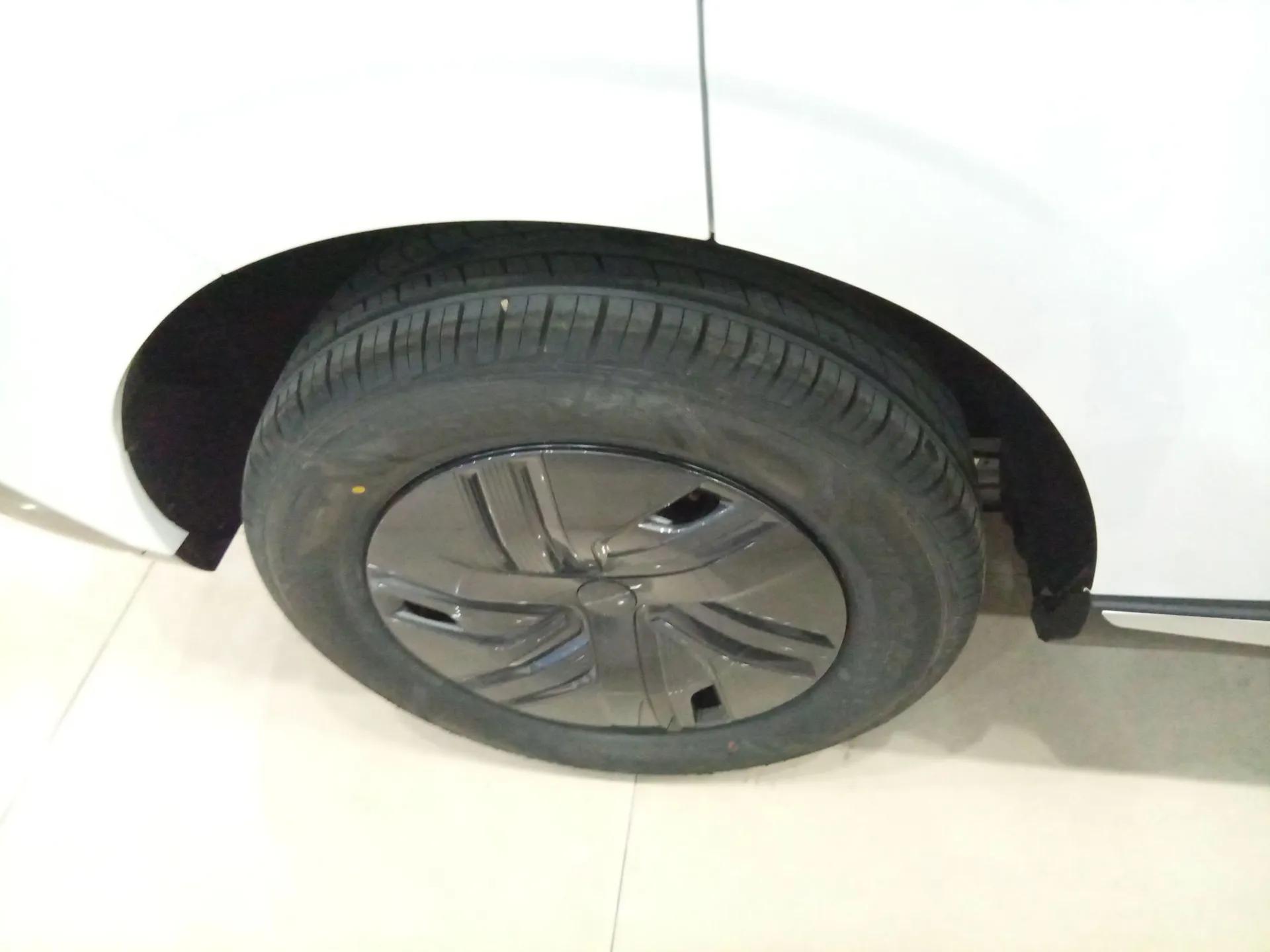 FORTHING Xinghai T5 2026 Model 530km Enjoyment Edition — миниатюра 10