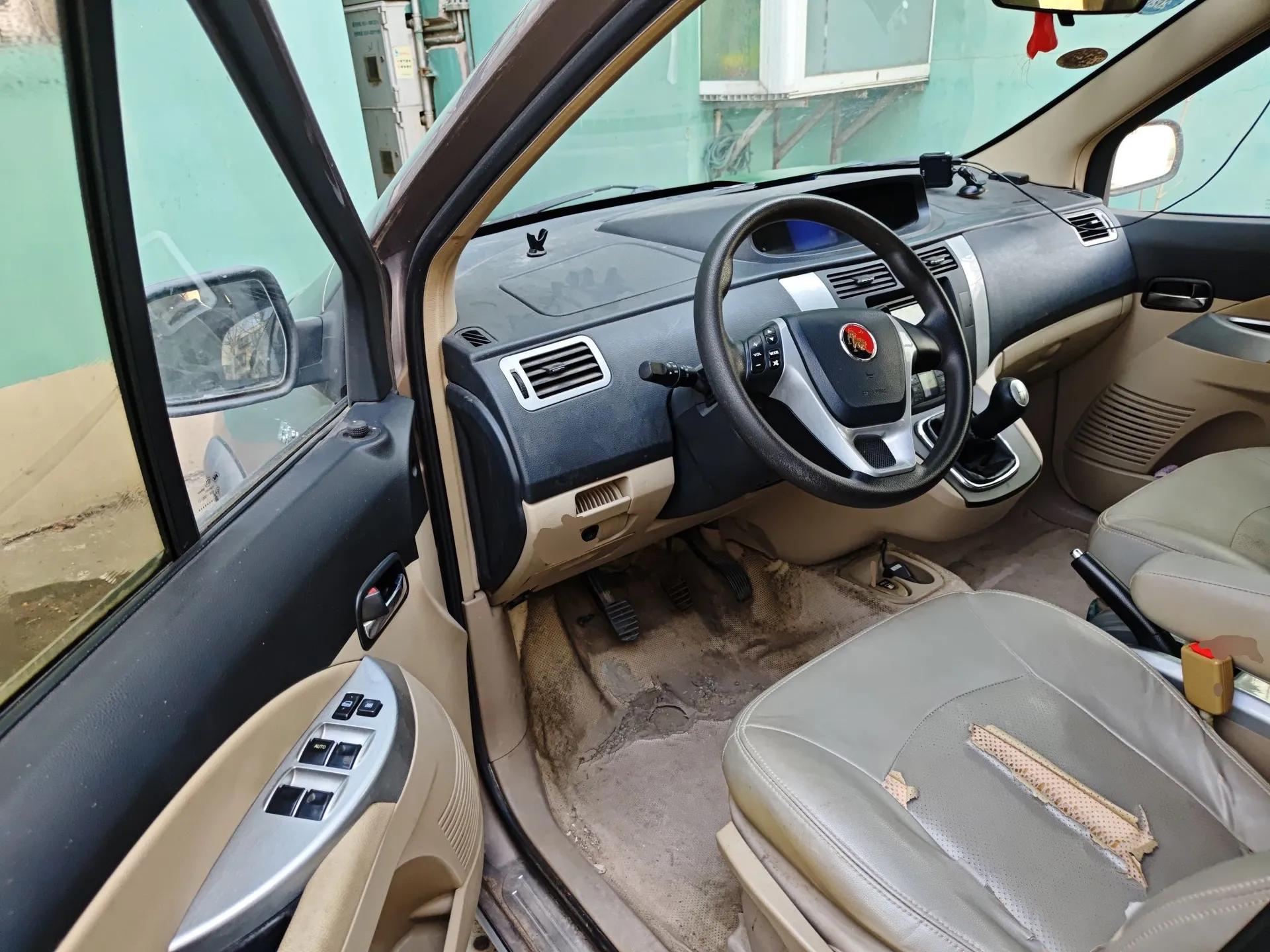 FORTHING Joyear SUV 2012 1.6L Luxury Model — миниатюра 17