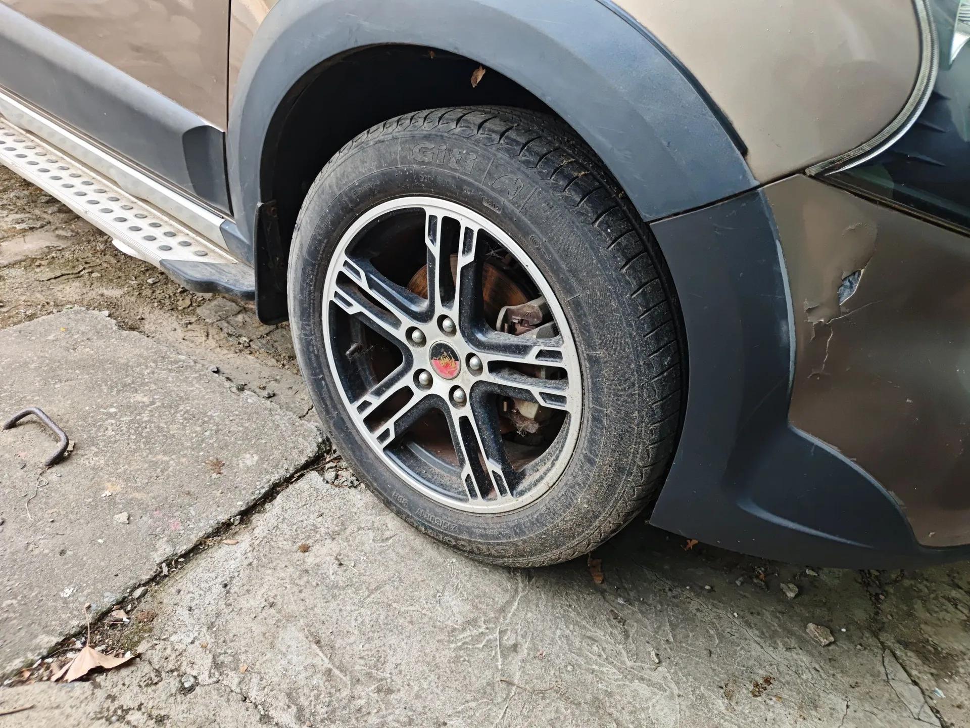 FORTHING Joyear SUV 2012 1.6L Luxury Model — миниатюра 8
