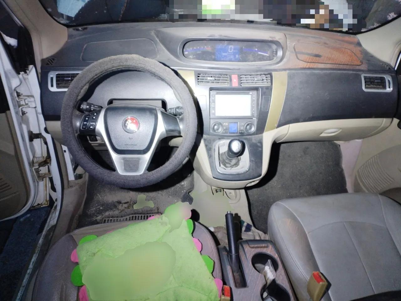 FORTHING Joyear SUV 2012 1.6L Luxury Model — миниатюра 10