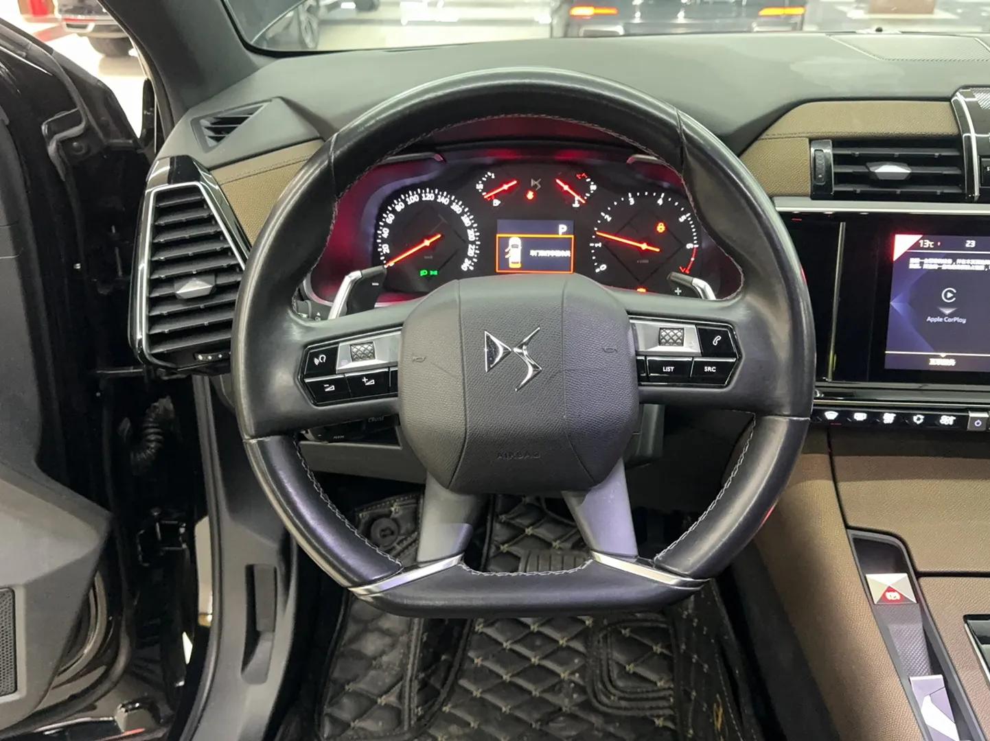 DS 7 2018 35THP Bastille Edition — миниатюра 9