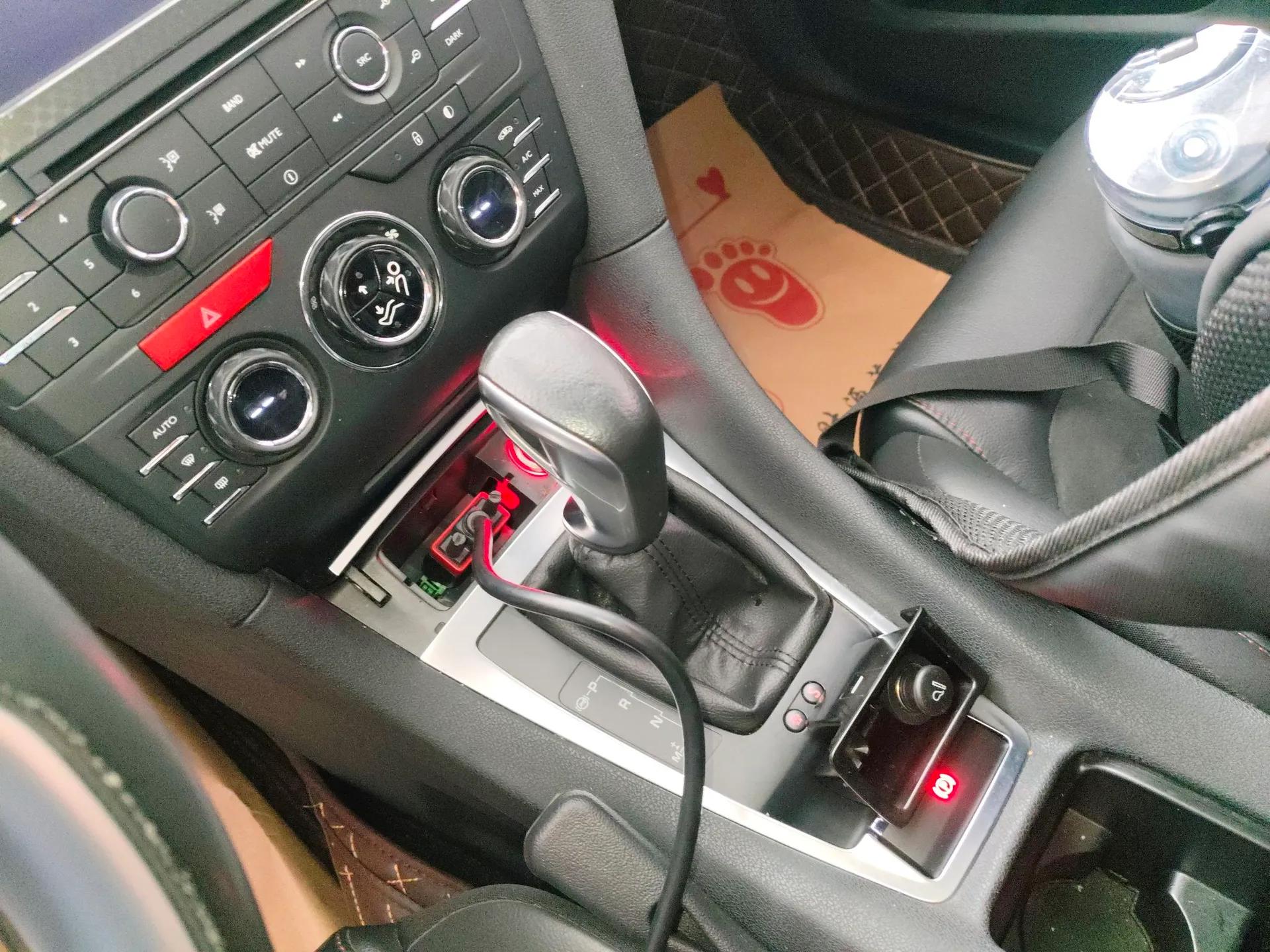 DS 4S 2016 1.6T Automatic Smart Enjoyment Tech Edition THP160 — миниатюра 17