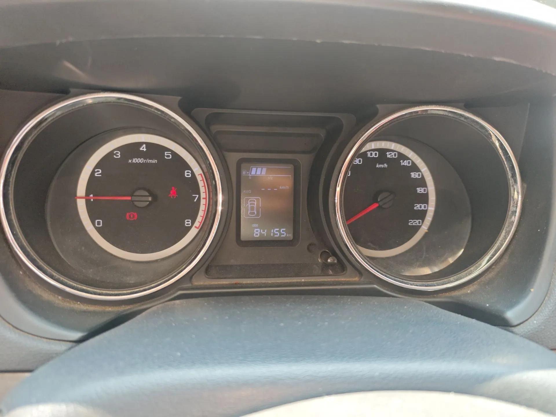 Dongfeng Aeolus A60 2016 1.5L Manual Luxury Model — миниатюра 12