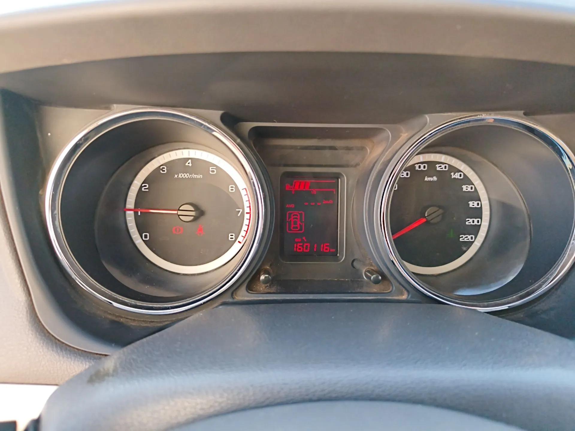 Dongfeng Aeolus A60 2014 1.6L Manual Luxury Model — миниатюра 12