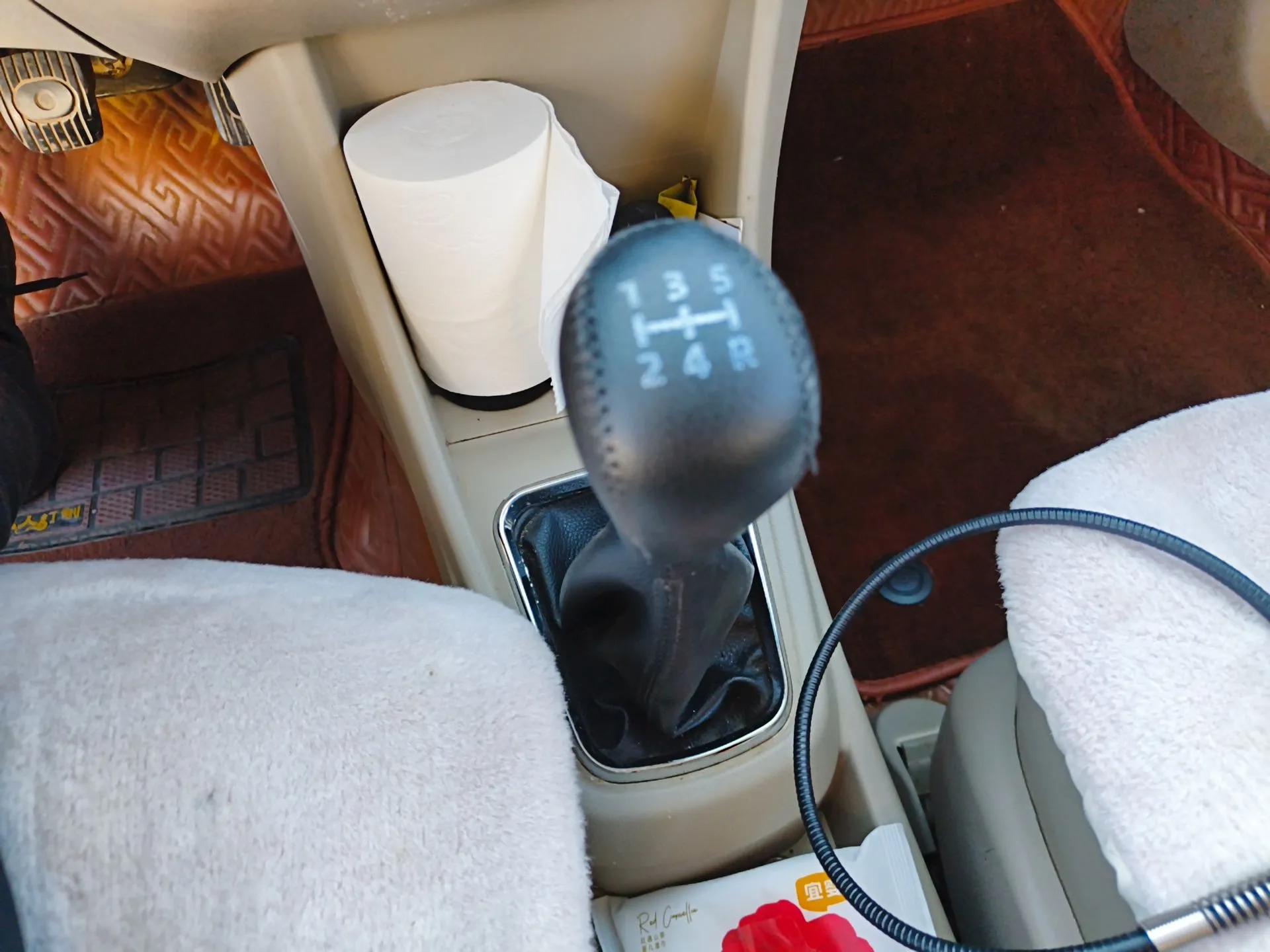Dongfeng Aeolus A60 2014 1.6L Manual Luxury Model — миниатюра 15