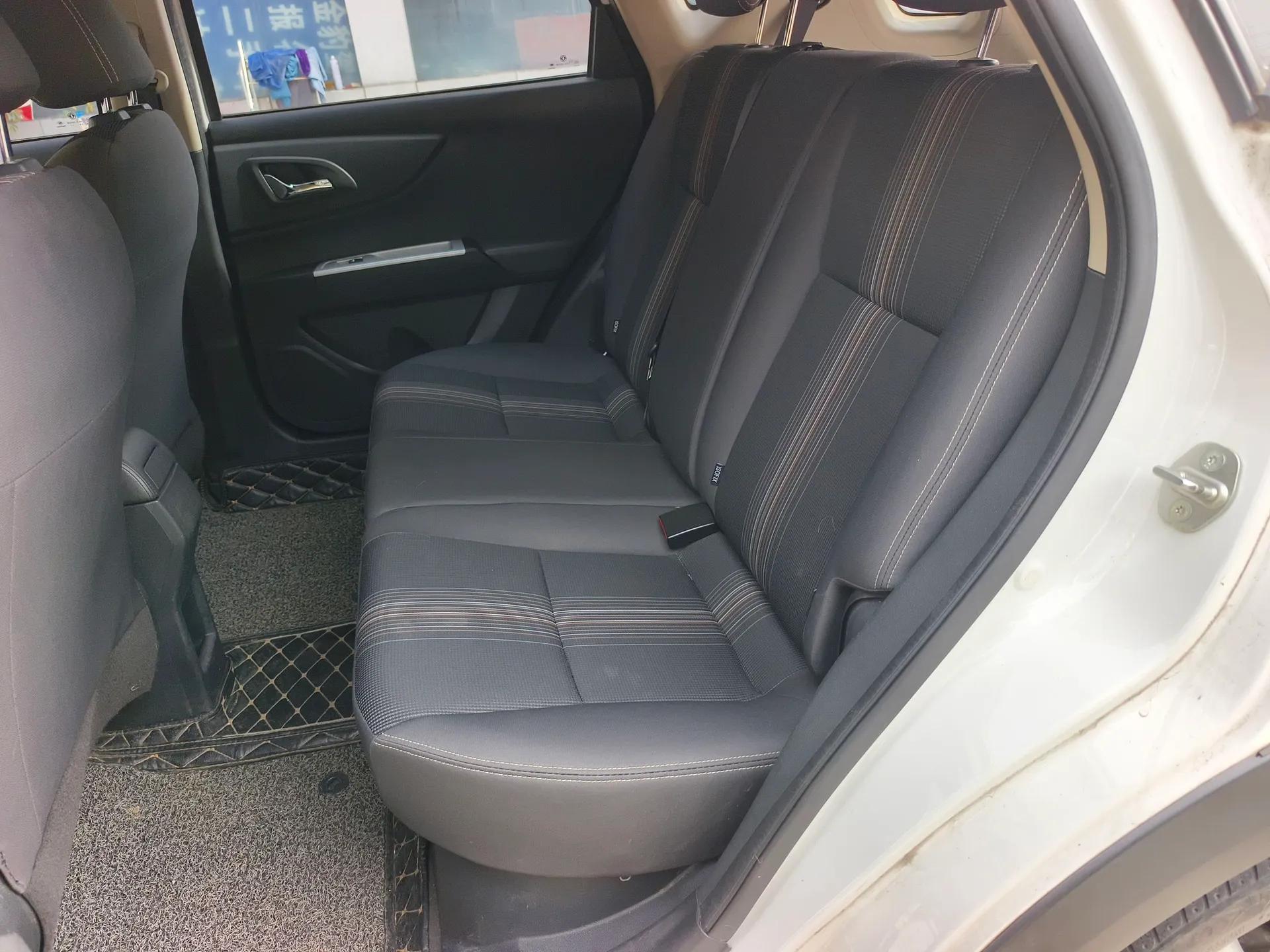 Dongfeng Aeolus AX3 2016 1.5L Automatic Shangkue Model — миниатюра 20