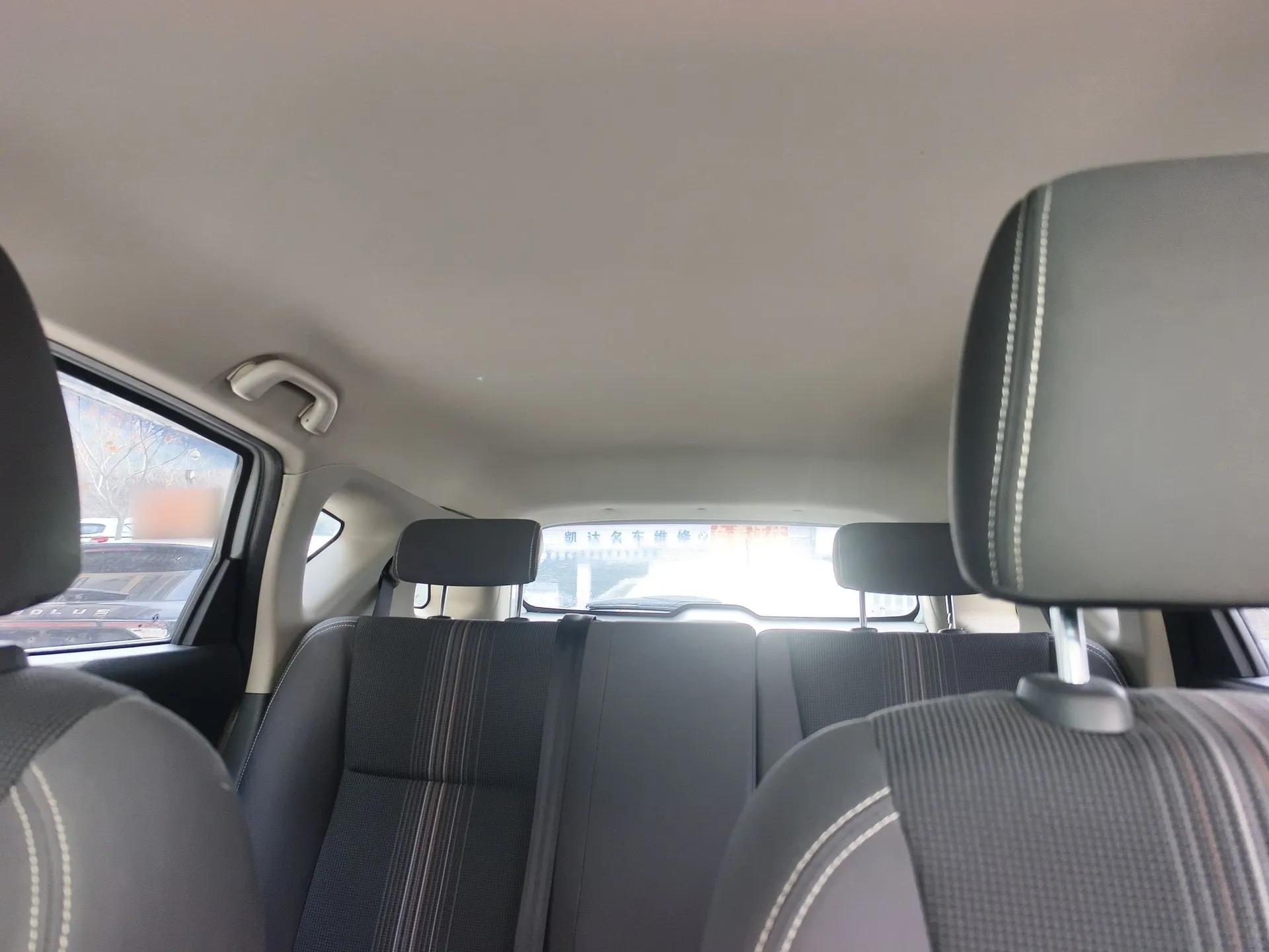 Dongfeng Aeolus AX3 2016 1.5L Automatic Shangkue Model — миниатюра 21
