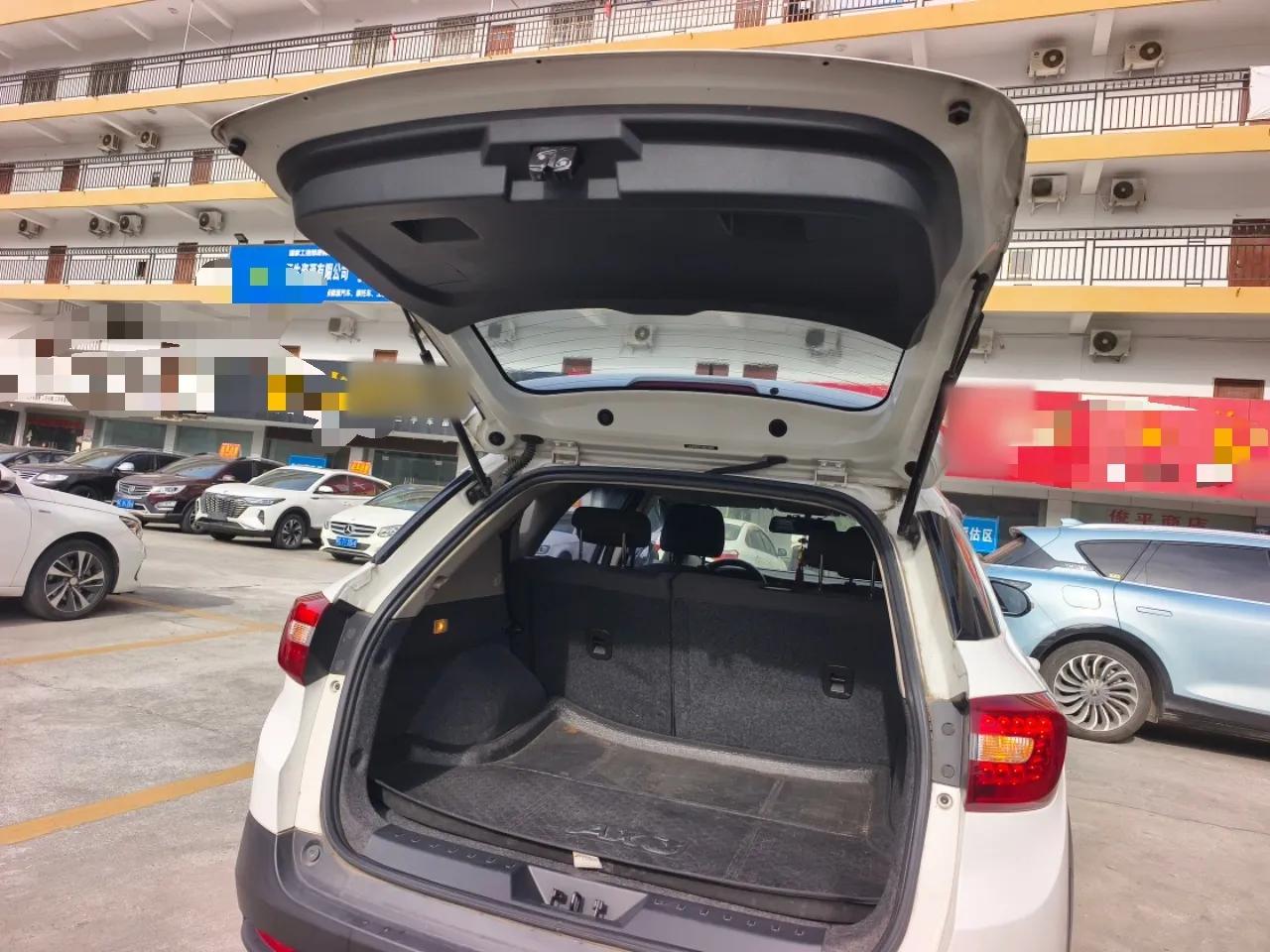 Dongfeng Aeolus AX3 2016 1.5L Automatic Shangkue Model — миниатюра 22