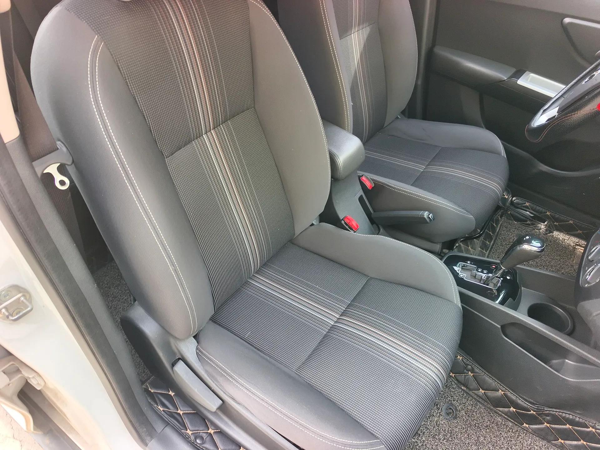 Dongfeng Aeolus AX3 2016 1.5L Automatic Shangkue Model — миниатюра 23