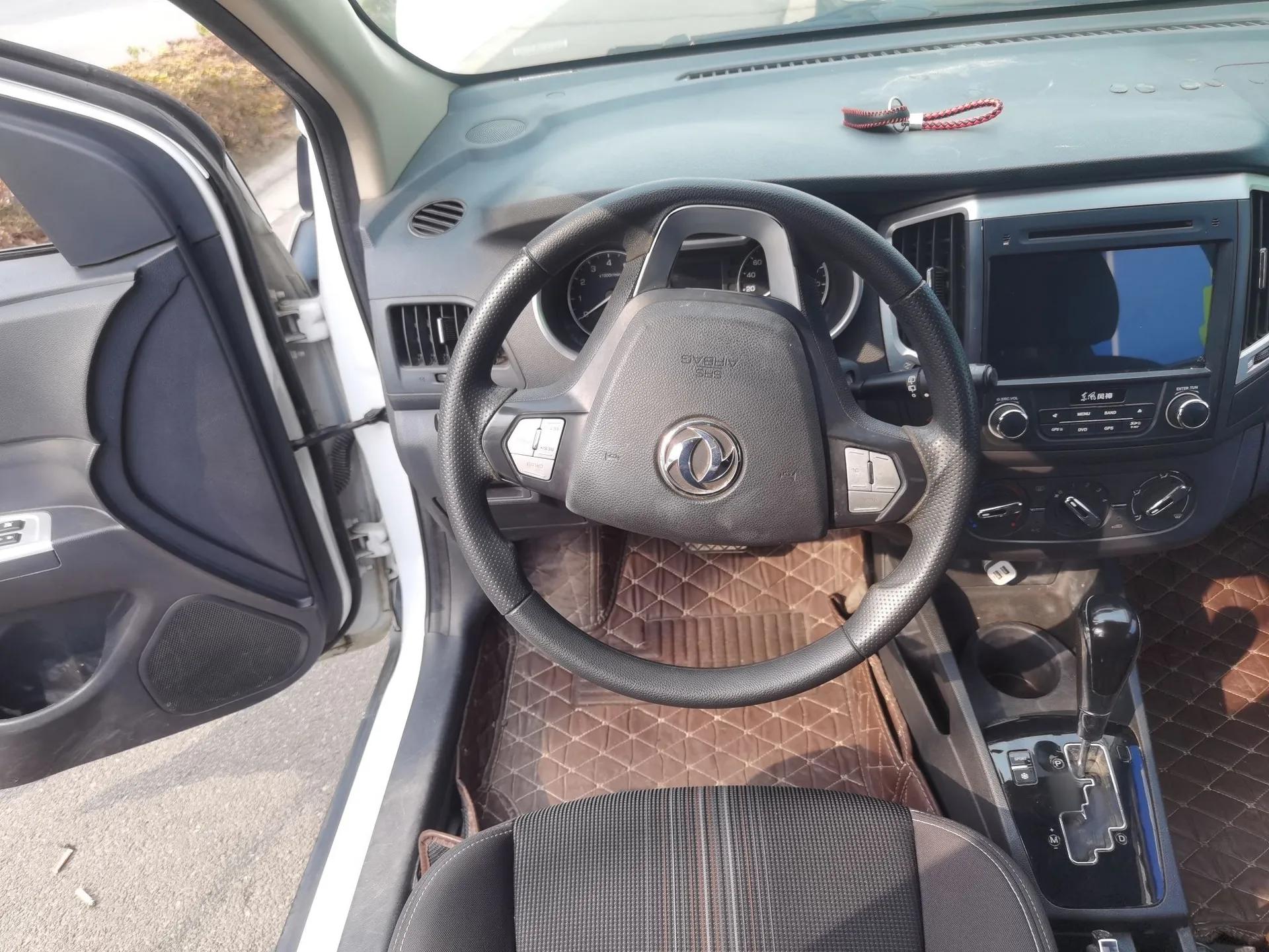 Dongfeng Aeolus AX3 2016 1.5L Automatic Shangkue Model — миниатюра 11