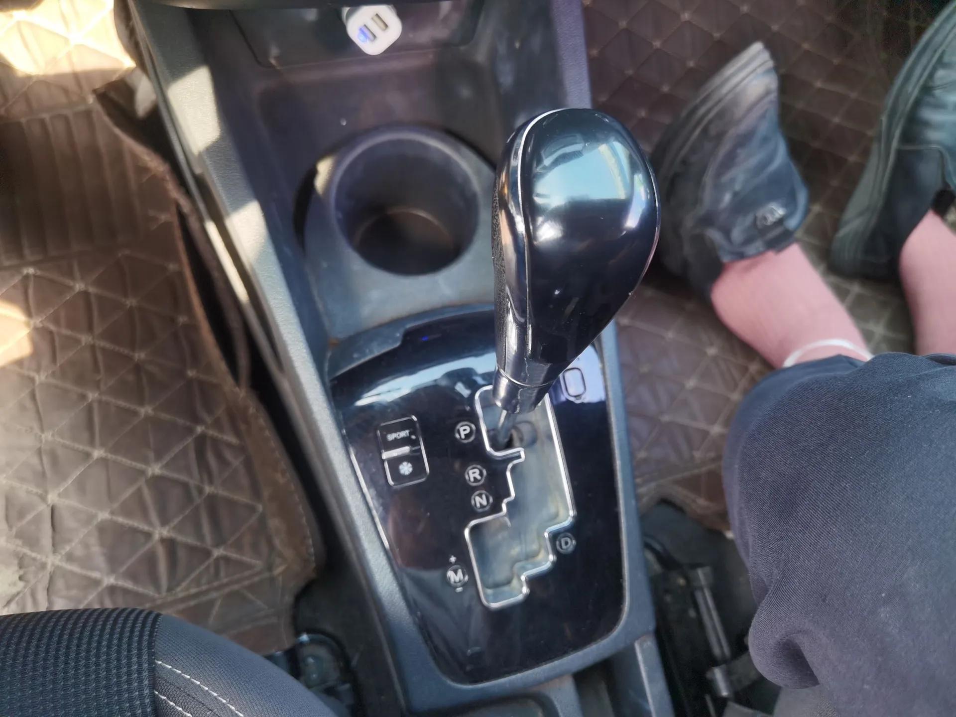 Dongfeng Aeolus AX3 2016 1.5L Automatic Shangkue Model — миниатюра 15