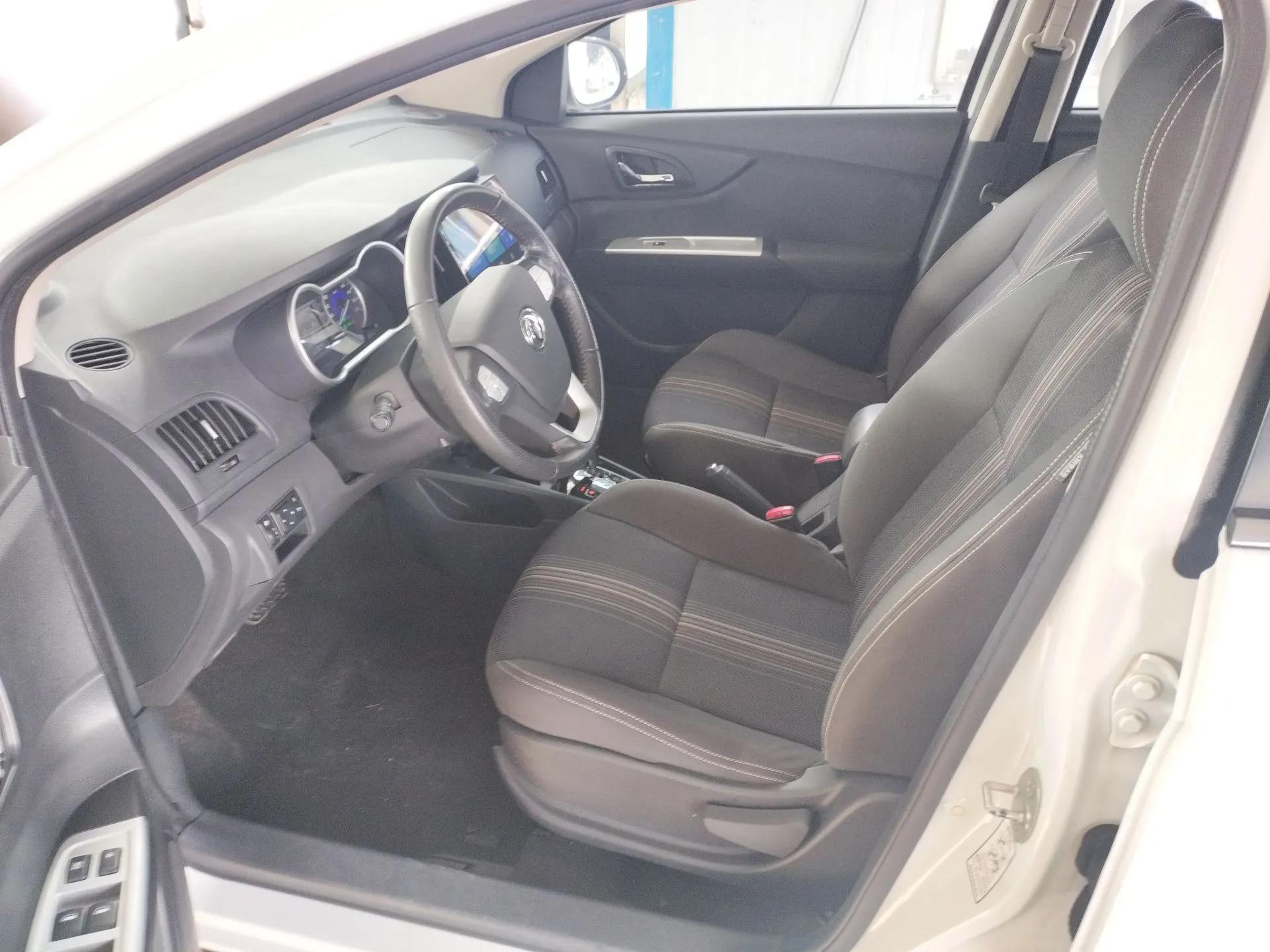 Dongfeng Aeolus AX3 2016 1.5L Automatic ZhiKu Model — миниатюра 16