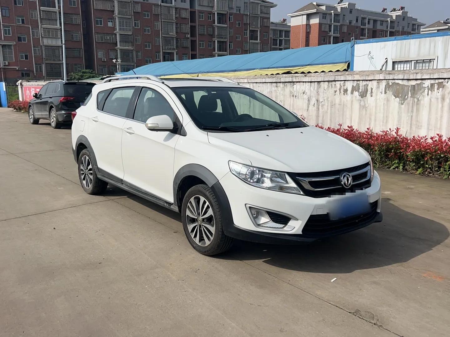 Dongfeng Aeolus AX3 2016 1.5L Automatic ZhiKu Model — миниатюра 9