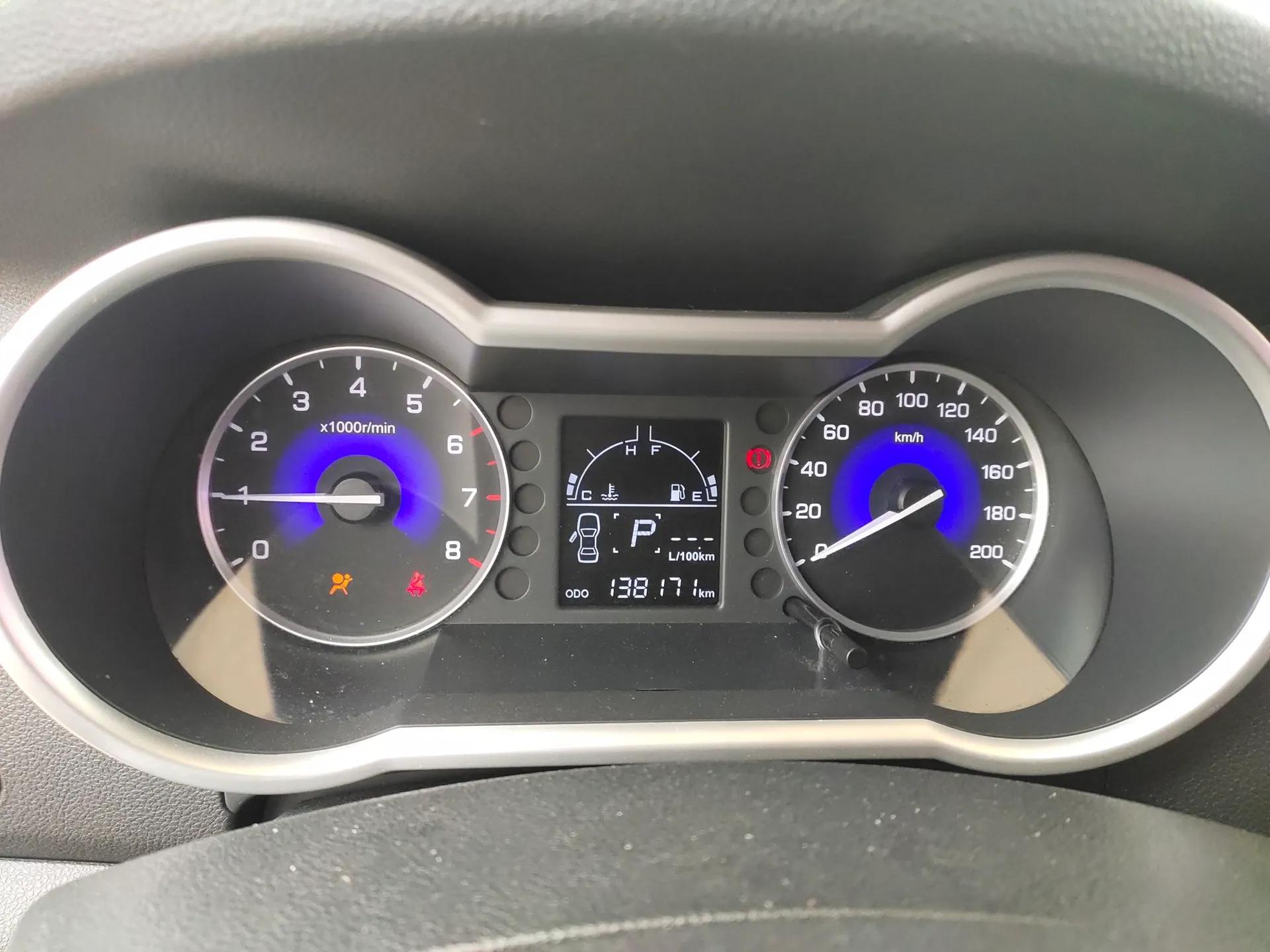 Dongfeng Aeolus AX3 2016 1.5L Automatic Shangkue Model — миниатюра 15