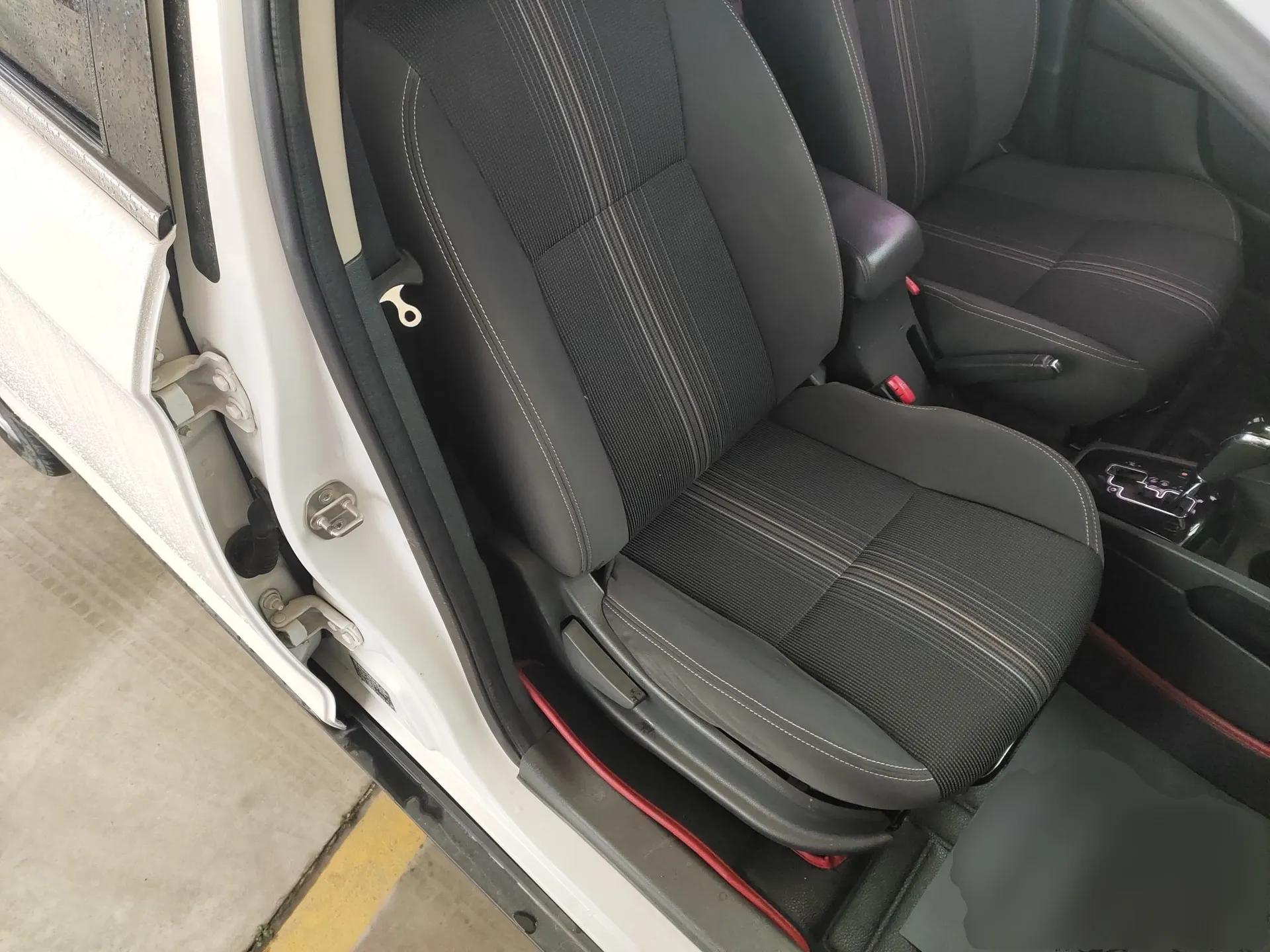 Dongfeng Aeolus AX3 2016 1.5L Automatic Shangkue Model — миниатюра 23