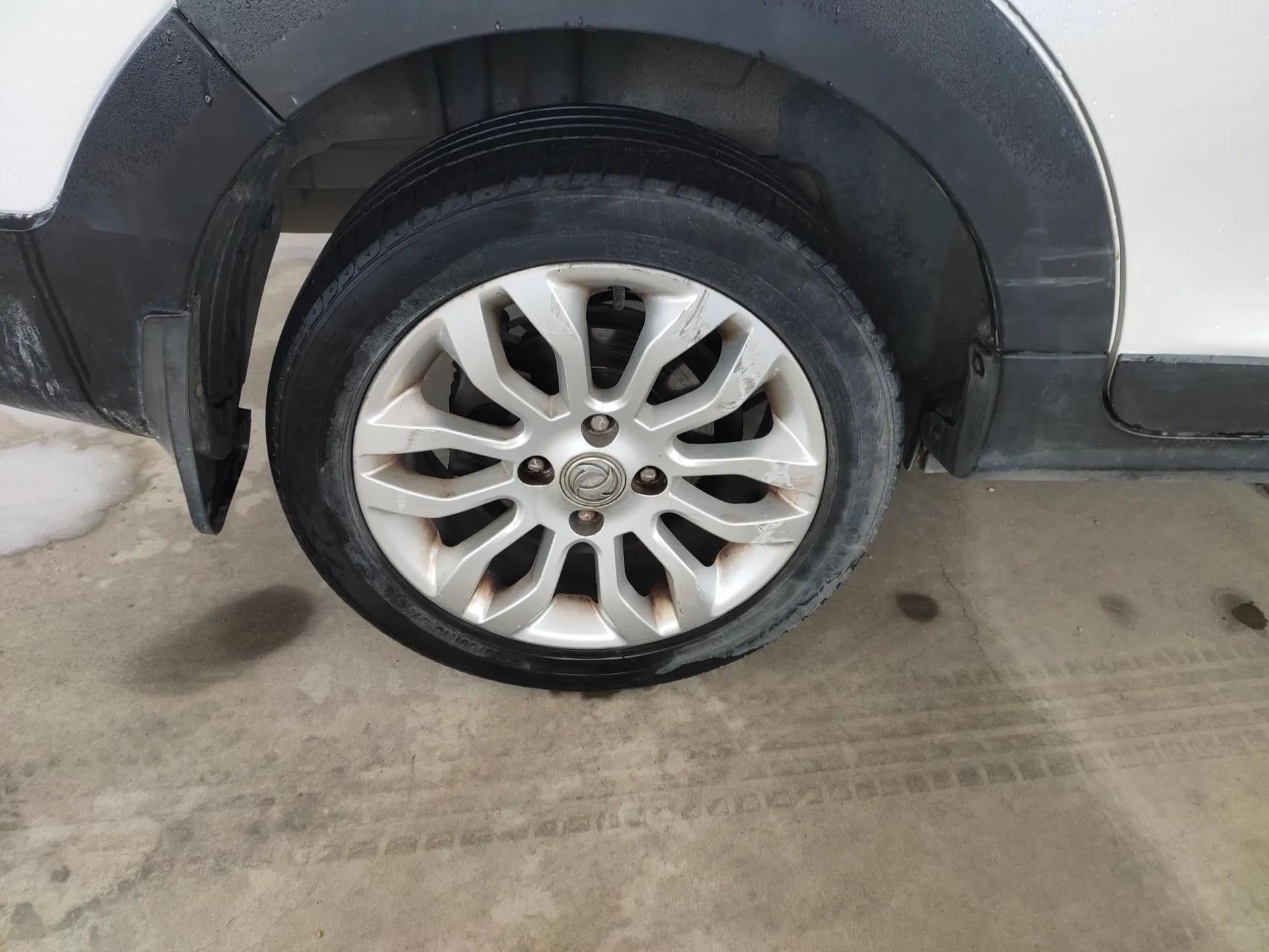 Dongfeng Aeolus AX3 2016 1.5L Automatic Shangkue Model — миниатюра 10