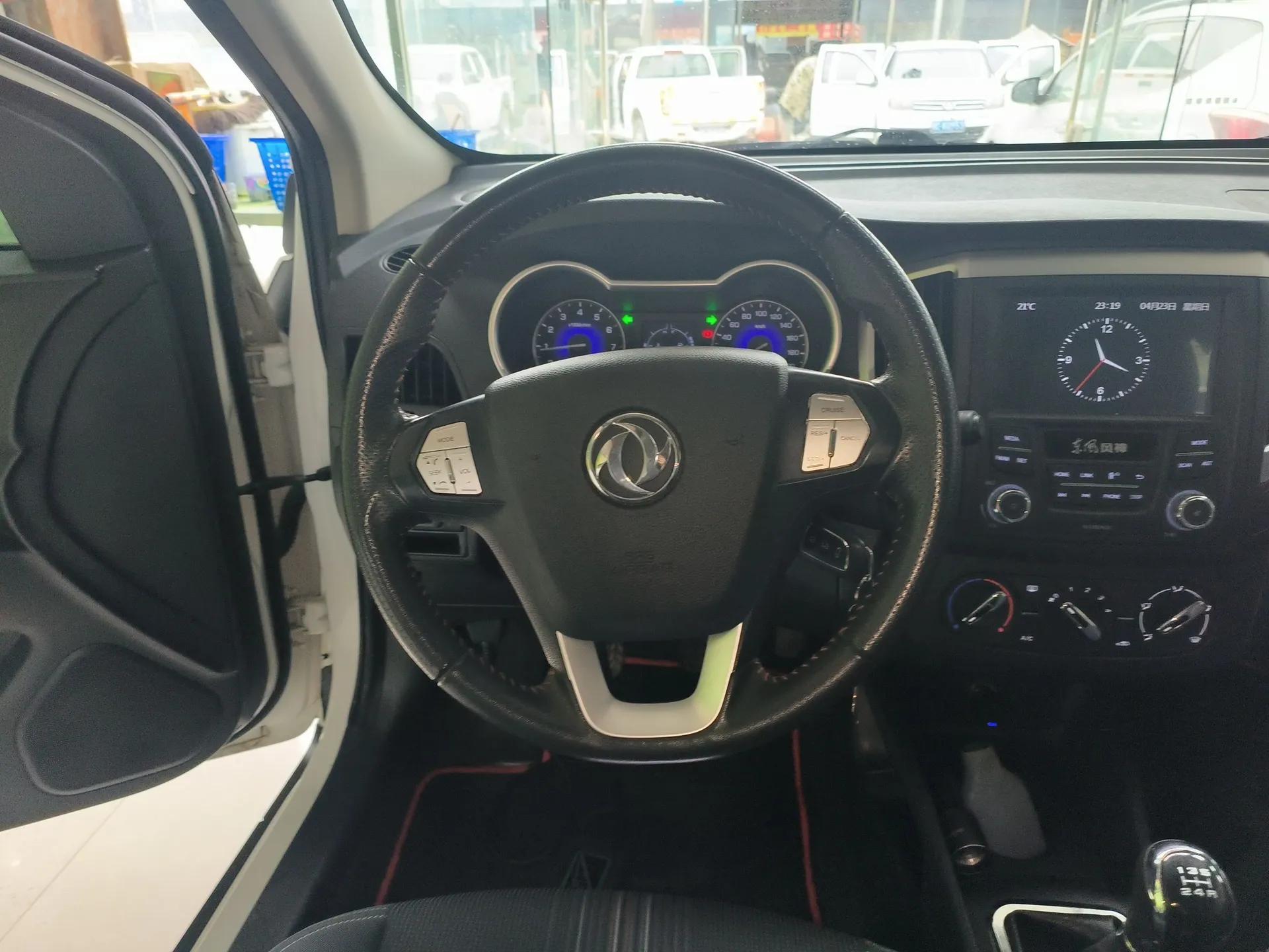 Dongfeng Aeolus AX3 2016 1.5L Manual ZhiKu Model — миниатюра 14