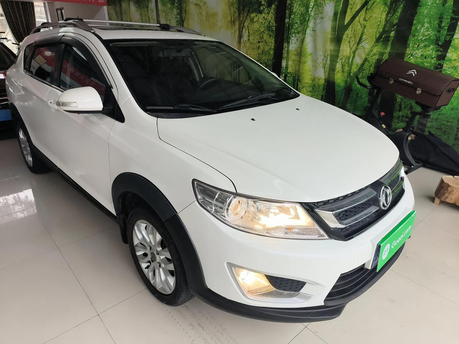 Dongfeng Aeolus AX3 2016 1.5L Manual ZhiKu Model — миниатюра 3