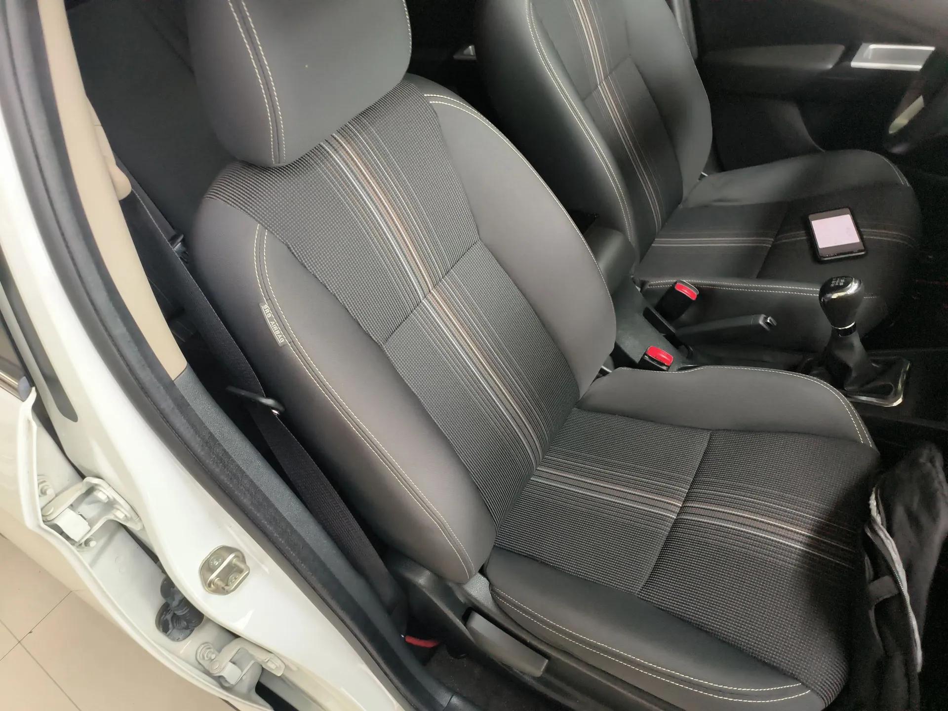 Dongfeng Aeolus AX3 2016 1.5L Manual ZhiKu Model — миниатюра 23