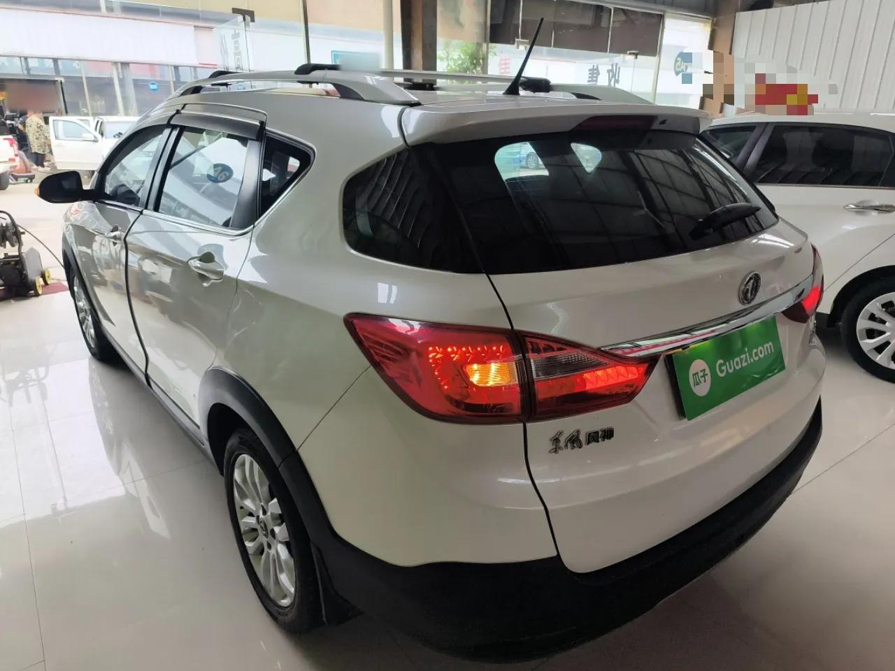 Dongfeng Aeolus AX3 2016 1.5L Manual ZhiKu Model — миниатюра 4