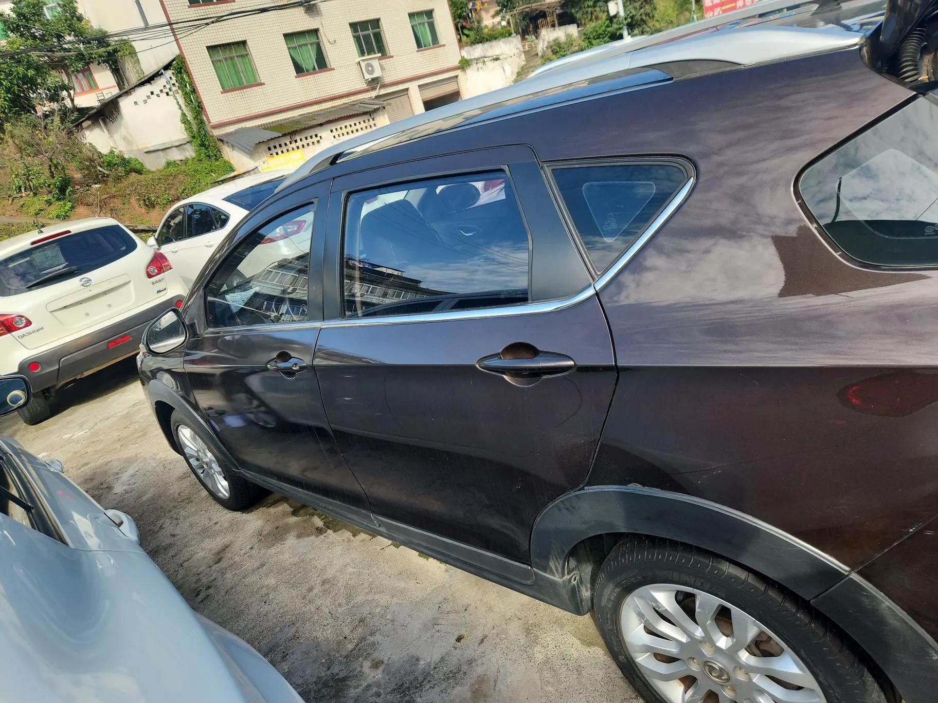 Dongfeng Aeolus AX3 2016 1.5L Manual ZhiKu Model — миниатюра 4