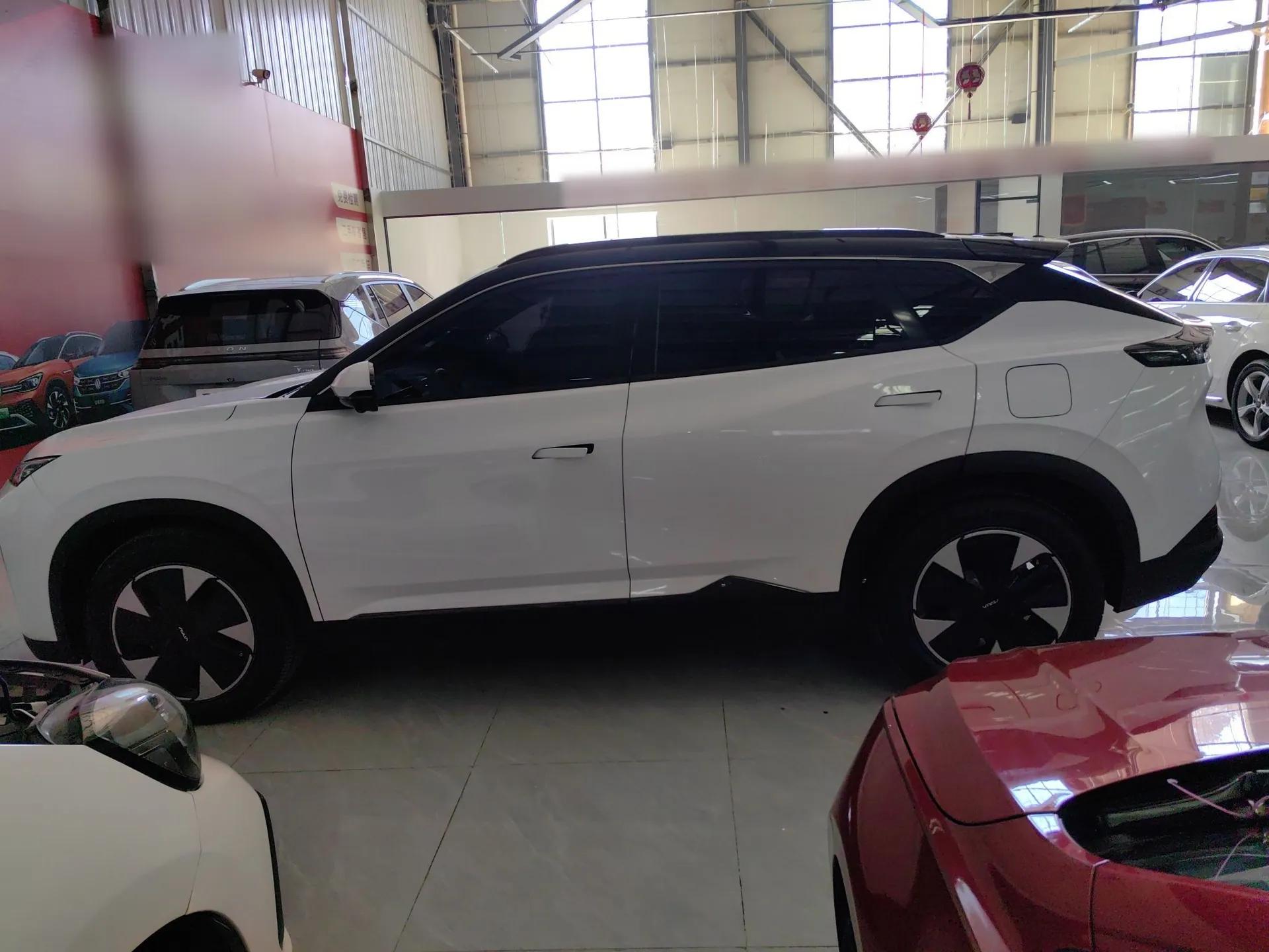 Dongfeng Aeolus L7 New Energy 2024 205 Pro — миниатюра 4