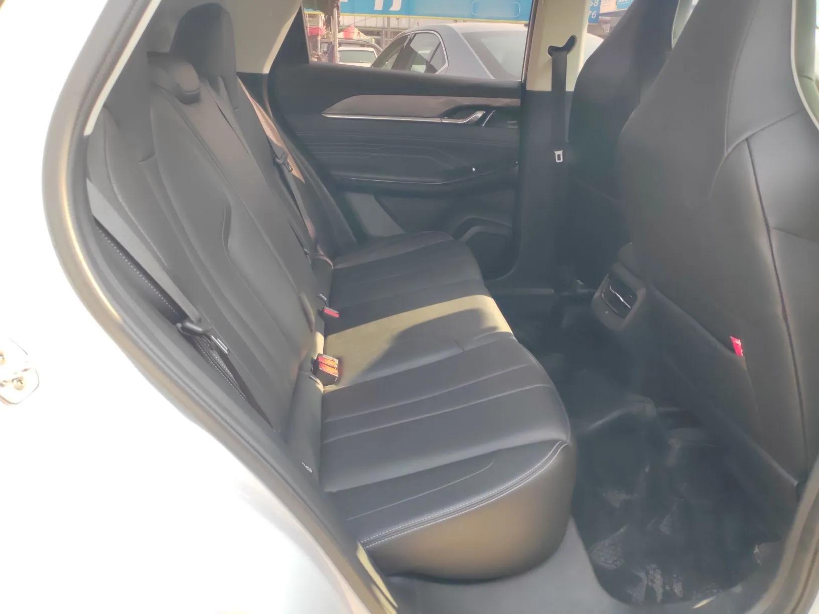 Dongfeng Aeolus Mage 2023 DH-i 1.5T Luxury Edition — миниатюра 17