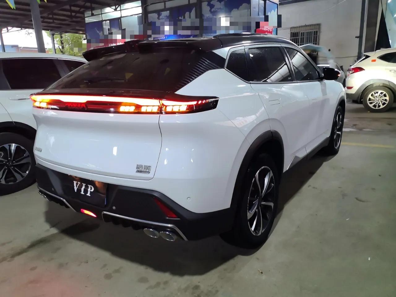 Dongfeng Aeolus Mage 2023 DH-i 1.5T Luxury Edition — миниатюра 6