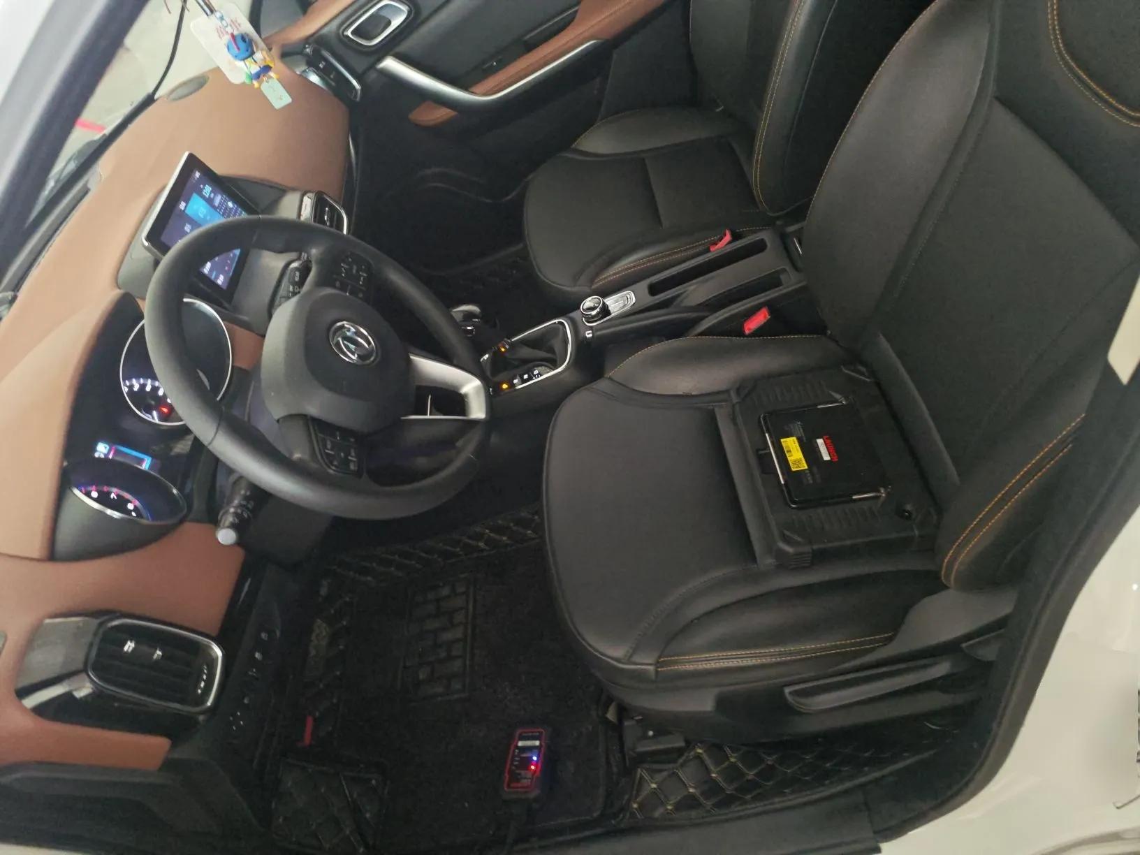 Dongfeng Aeolus AX4 2017 1.6L DCT Trendy Style — миниатюра 18