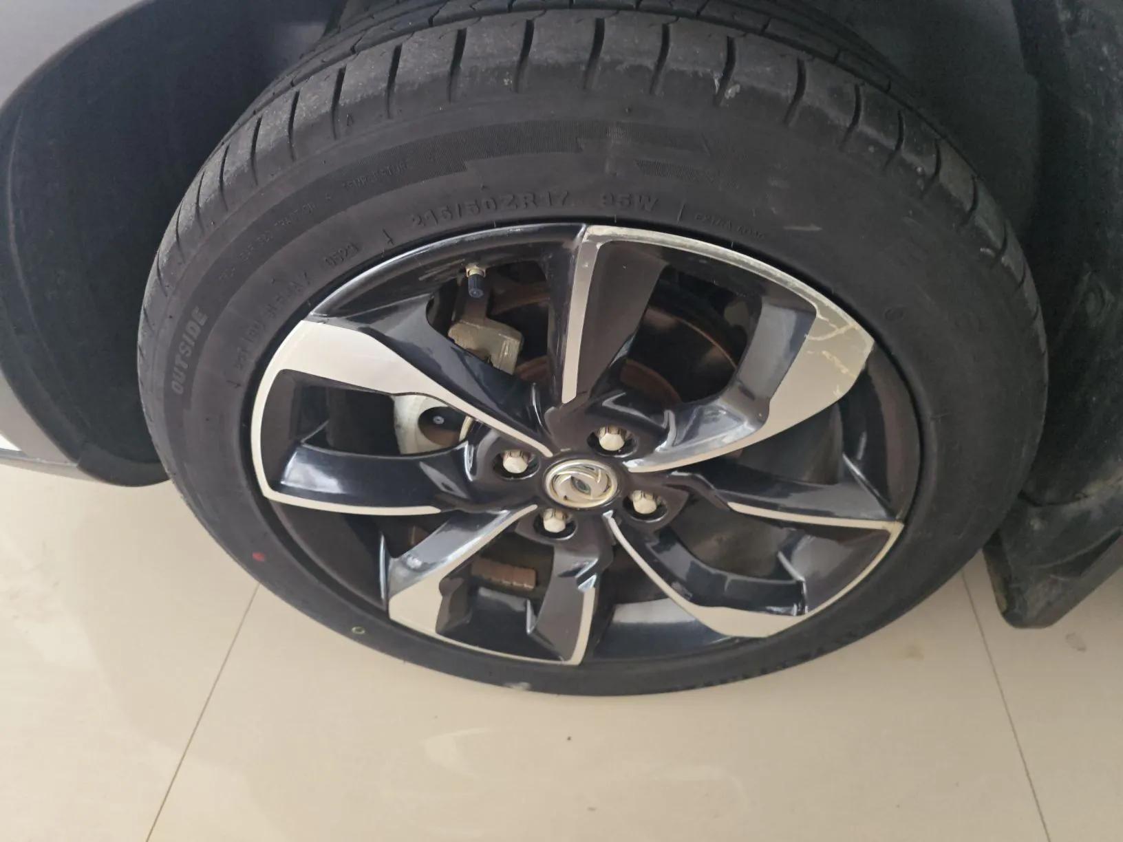 Dongfeng Aeolus AX4 2017 1.6L DCT Trendy Style — миниатюра 8