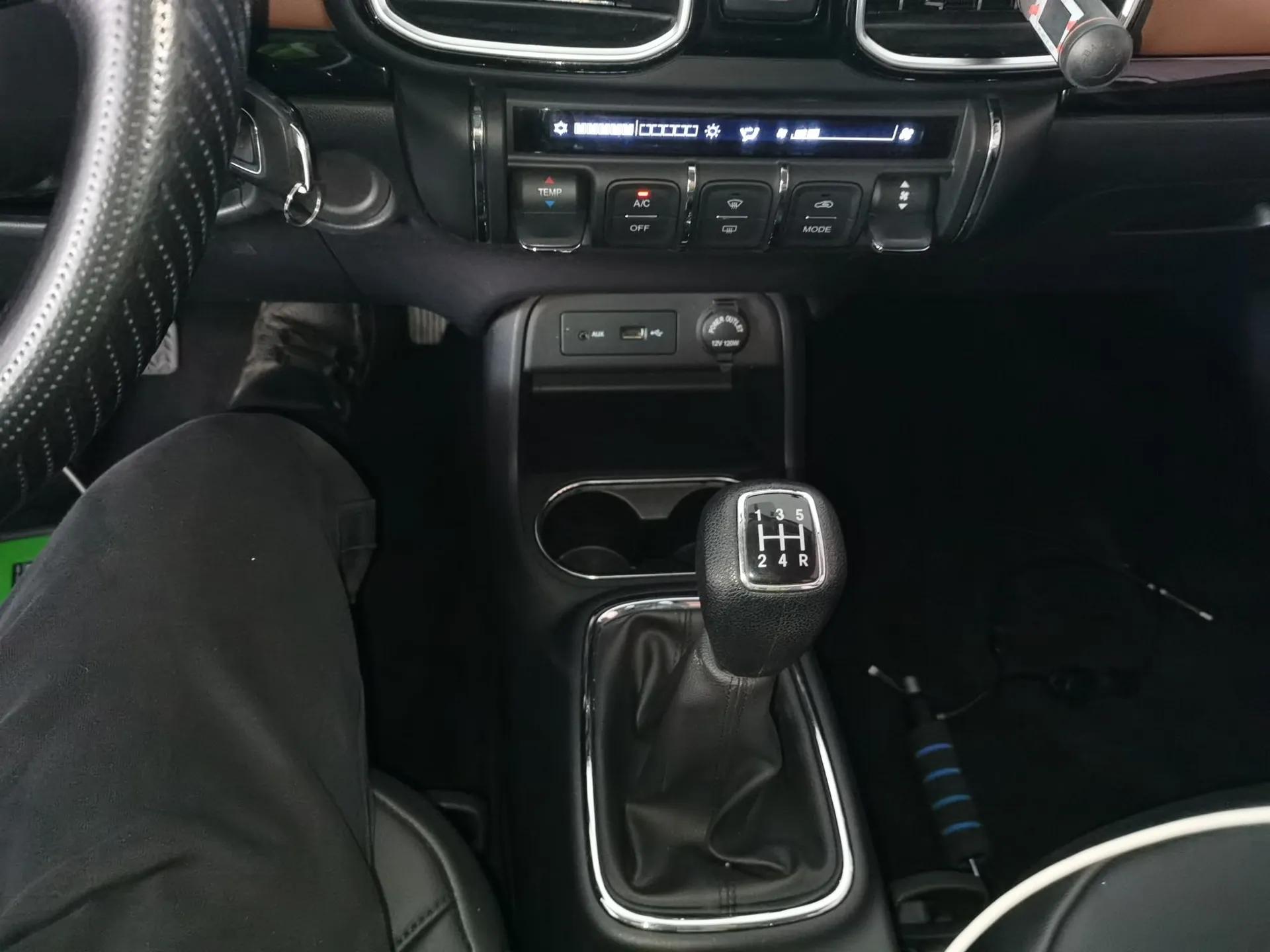 Dongfeng Aeolus AX4 2017 1.6L Manual ChaoShang Model — миниатюра 17